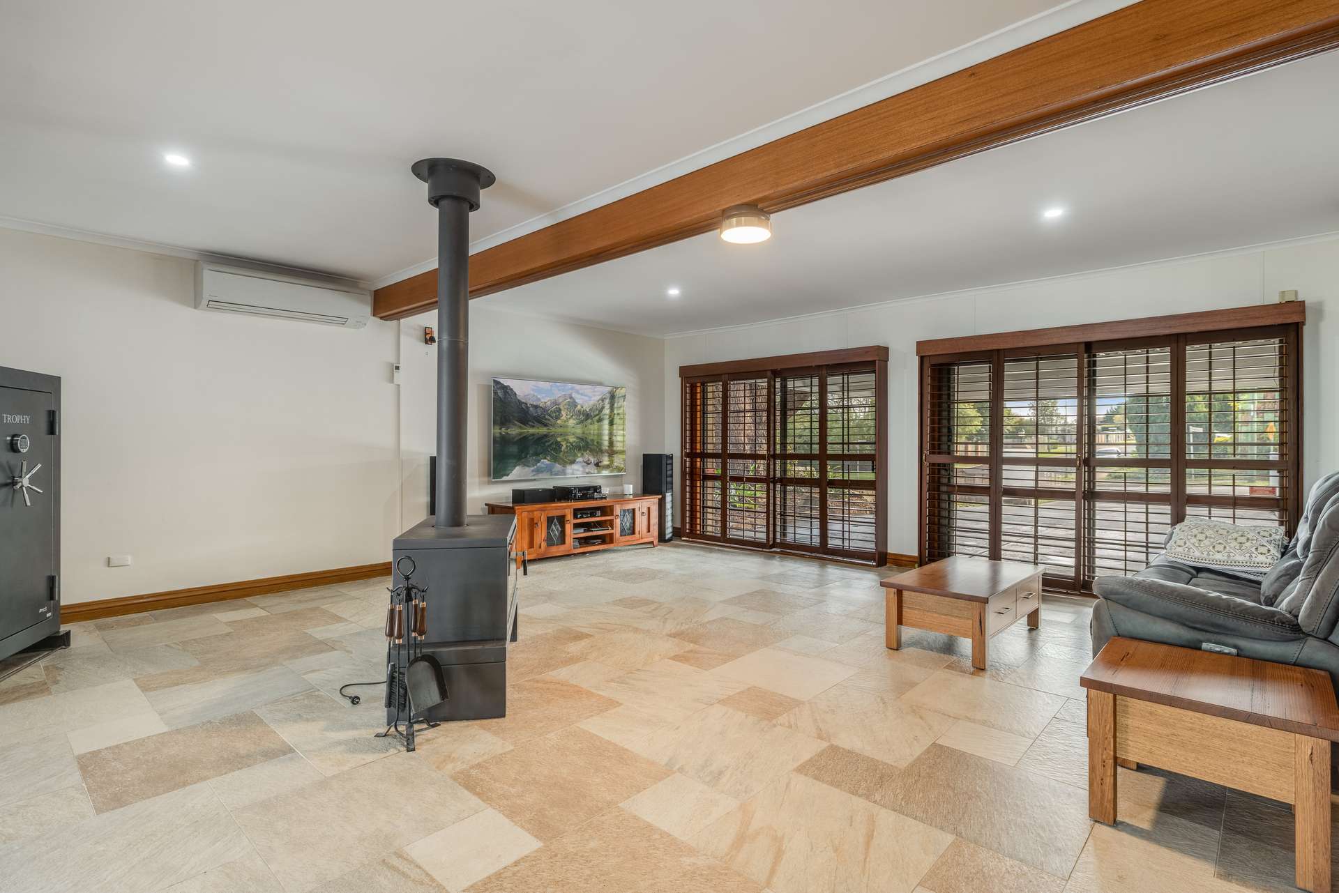 1 Trafalgar Street, Middle Ridge For Sale by Farmbuy.com - image 19