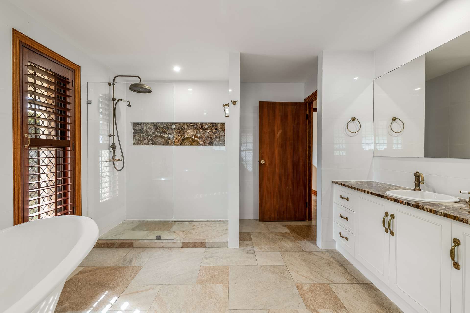 1 Trafalgar Street, Middle Ridge For Sale by Farmbuy.com - image 23