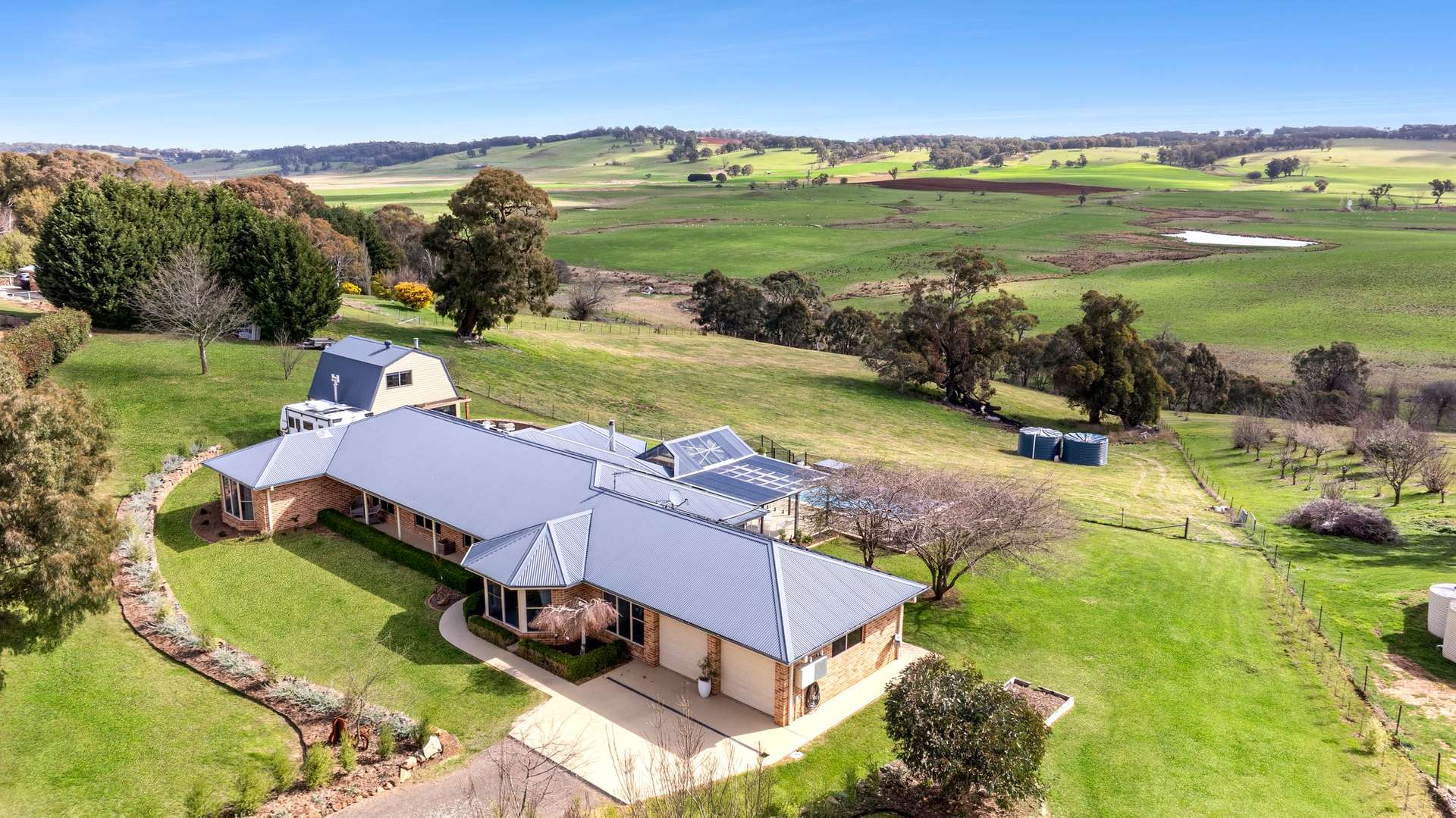 7 Somerset Place, Crookwell For Sale by Farmbuy.com - image 25