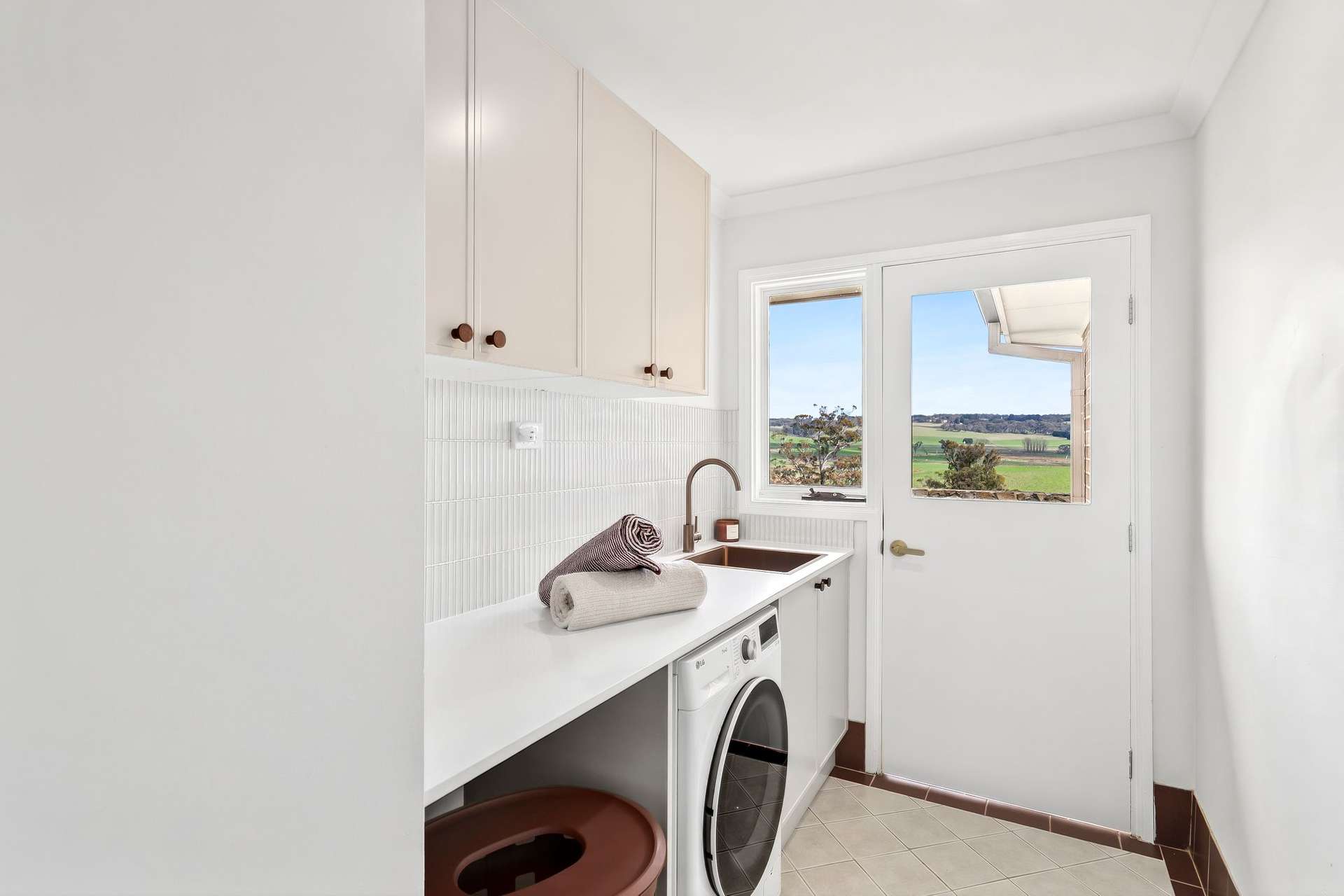 7 Somerset Place, Crookwell For Sale by Farmbuy.com - image 16