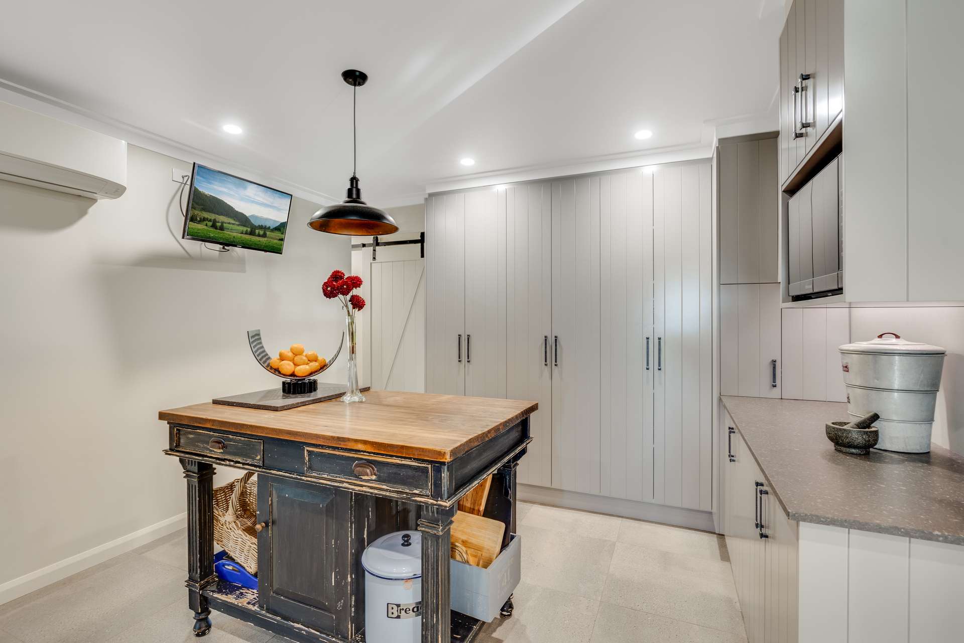 164 Hartz Road, Iredale For Sale by Farmbuy.com - image 5