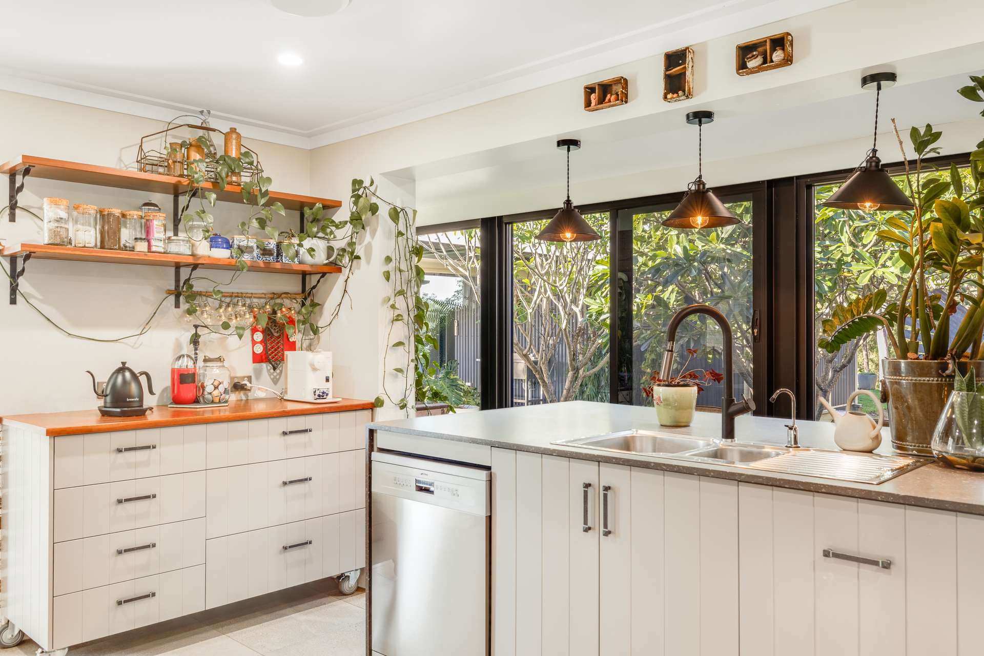 164 Hartz Road, Iredale For Sale by Farmbuy.com - image 4
