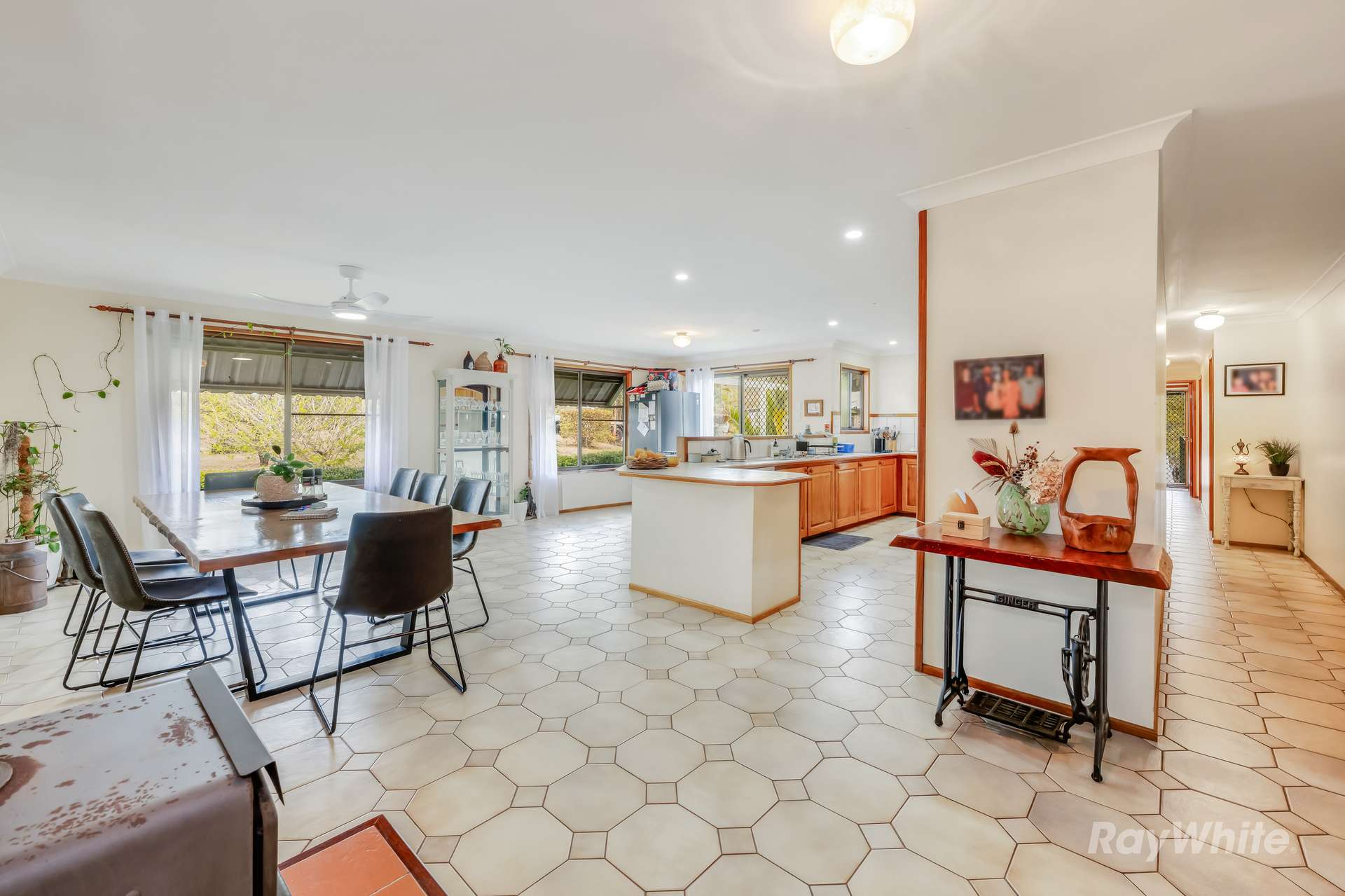 139 Broadmeadows Road, Moolboolaman For Sale by Farmbuy.com - image 8