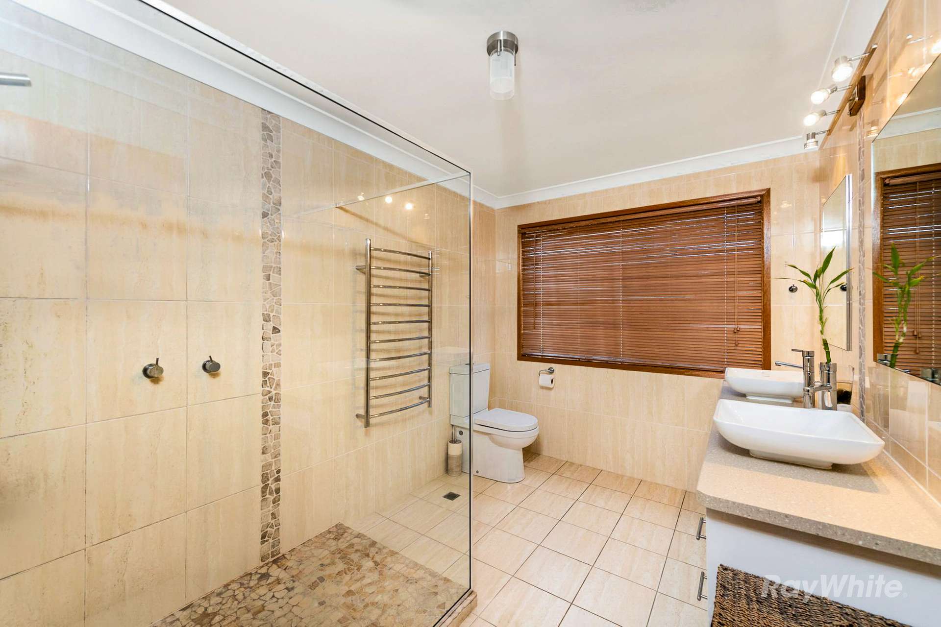 139 Broadmeadows Road, Moolboolaman For Sale by Farmbuy.com - image 15