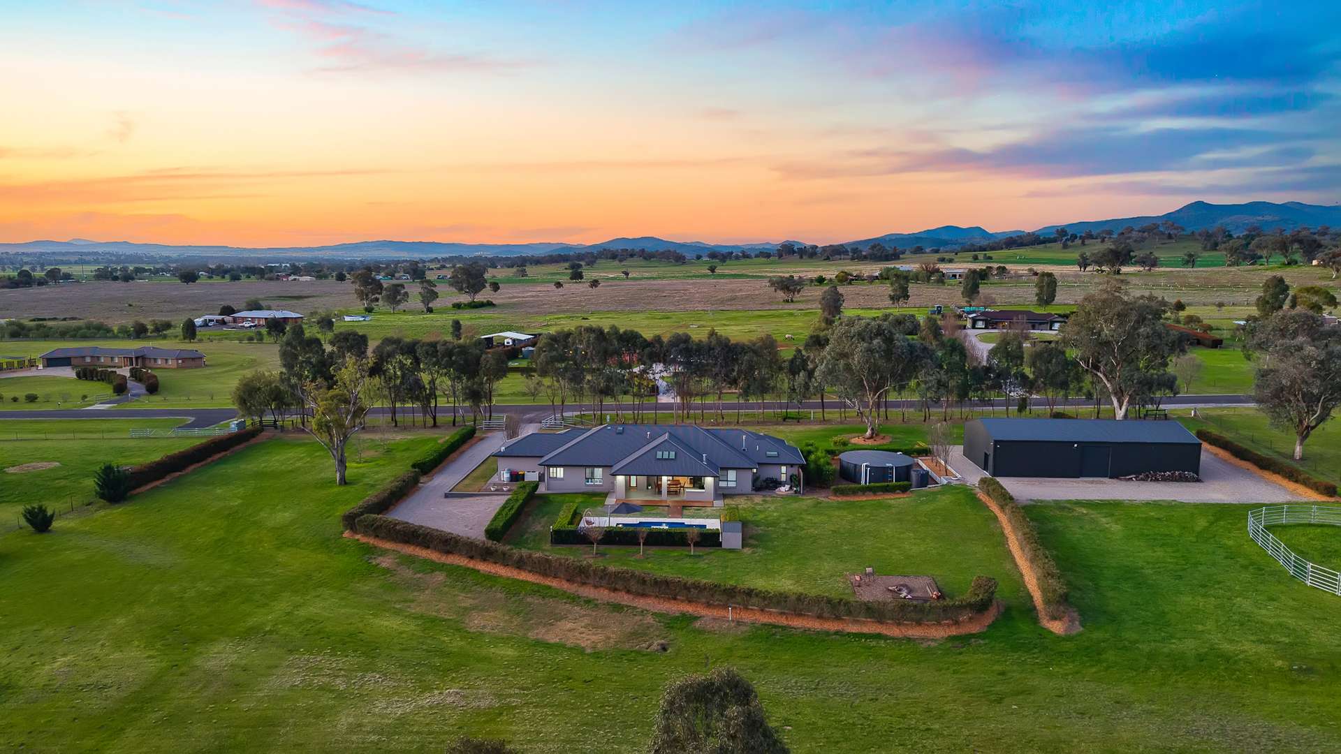7 Manina Way, Tamworth Auction by Farmbuy.com - image 1