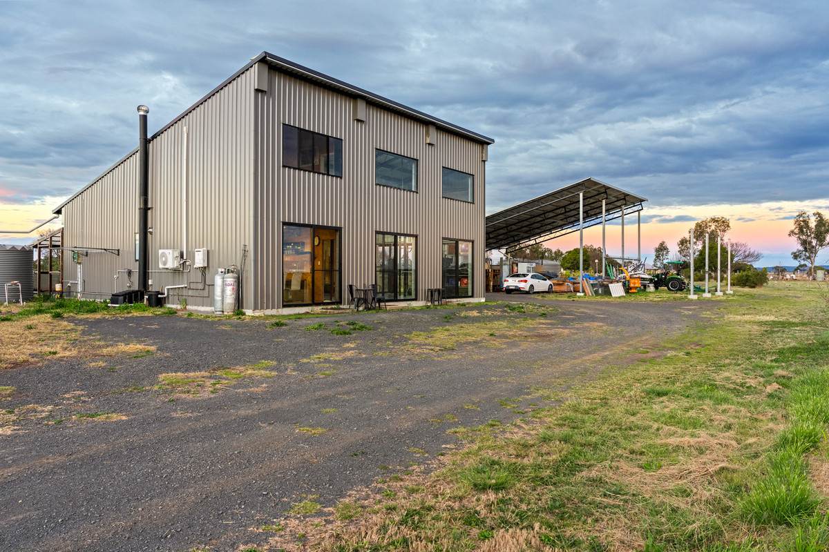 33 Cemetery Road, Clifton For Sale by Farmbuy.com - image 14