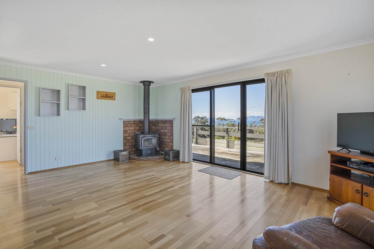 15 Cathcart Street, Swansea For Sale by Farmbuy.com - image 3
