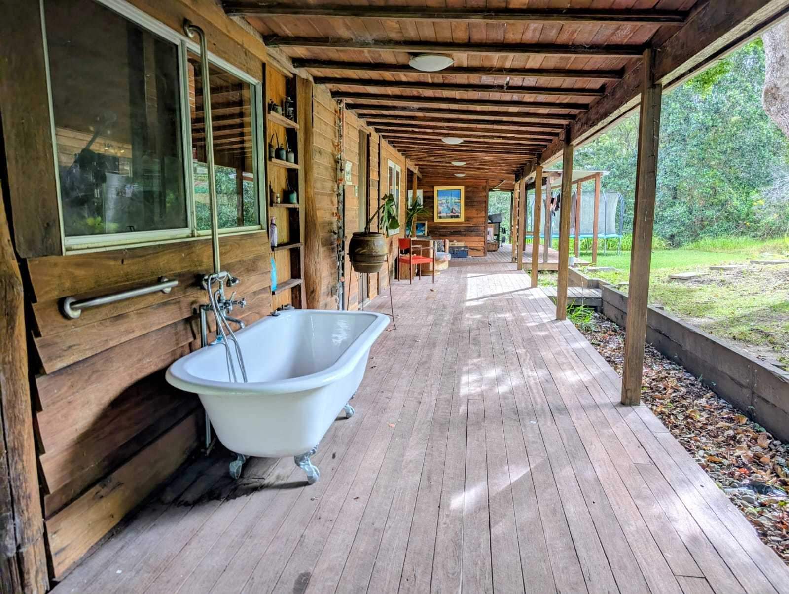 669 North Bank Road, Raleigh For Sale by Farmbuy.com - image 11