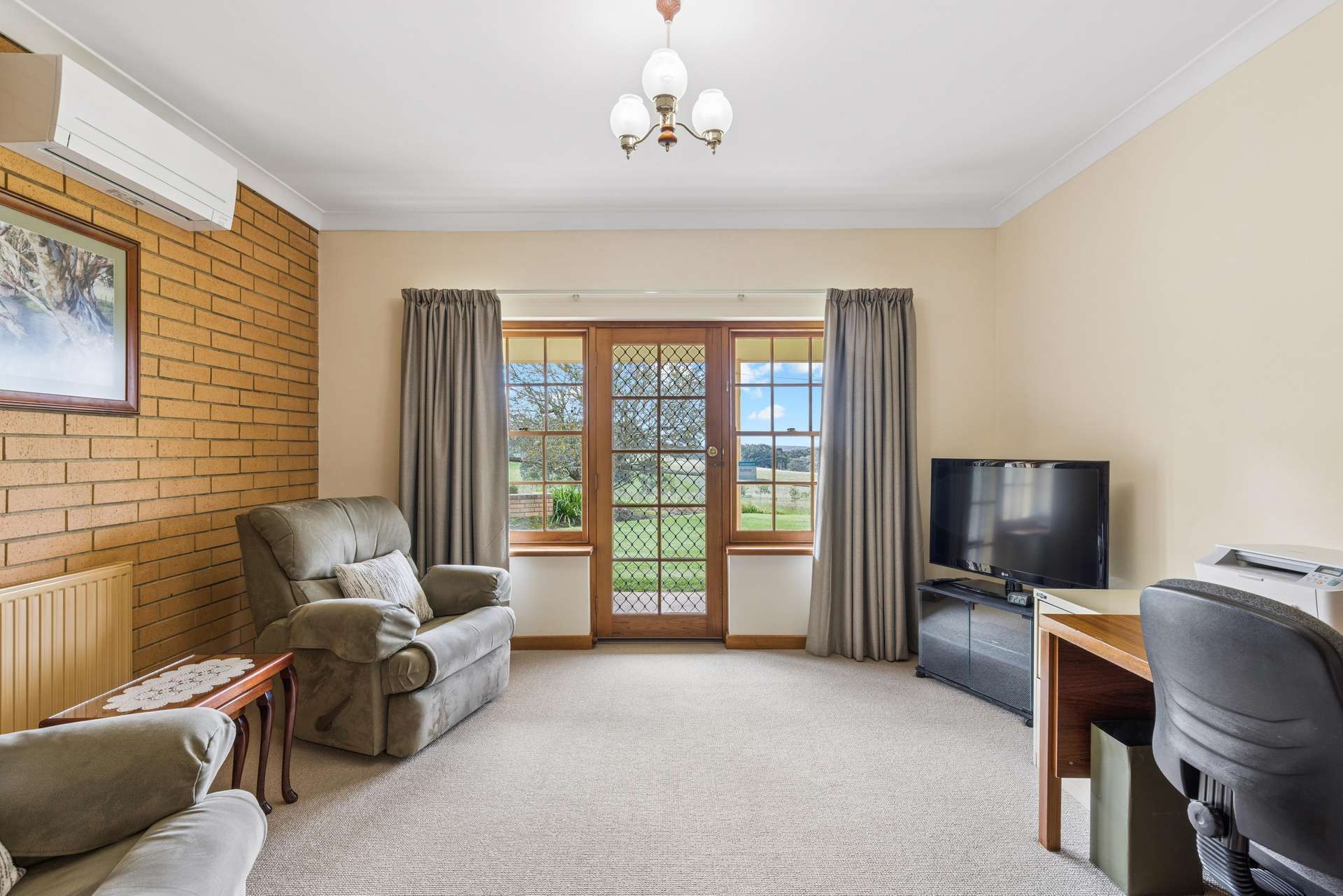 109 Quines Road, Echunga For Sale by Farmbuy.com - image 13