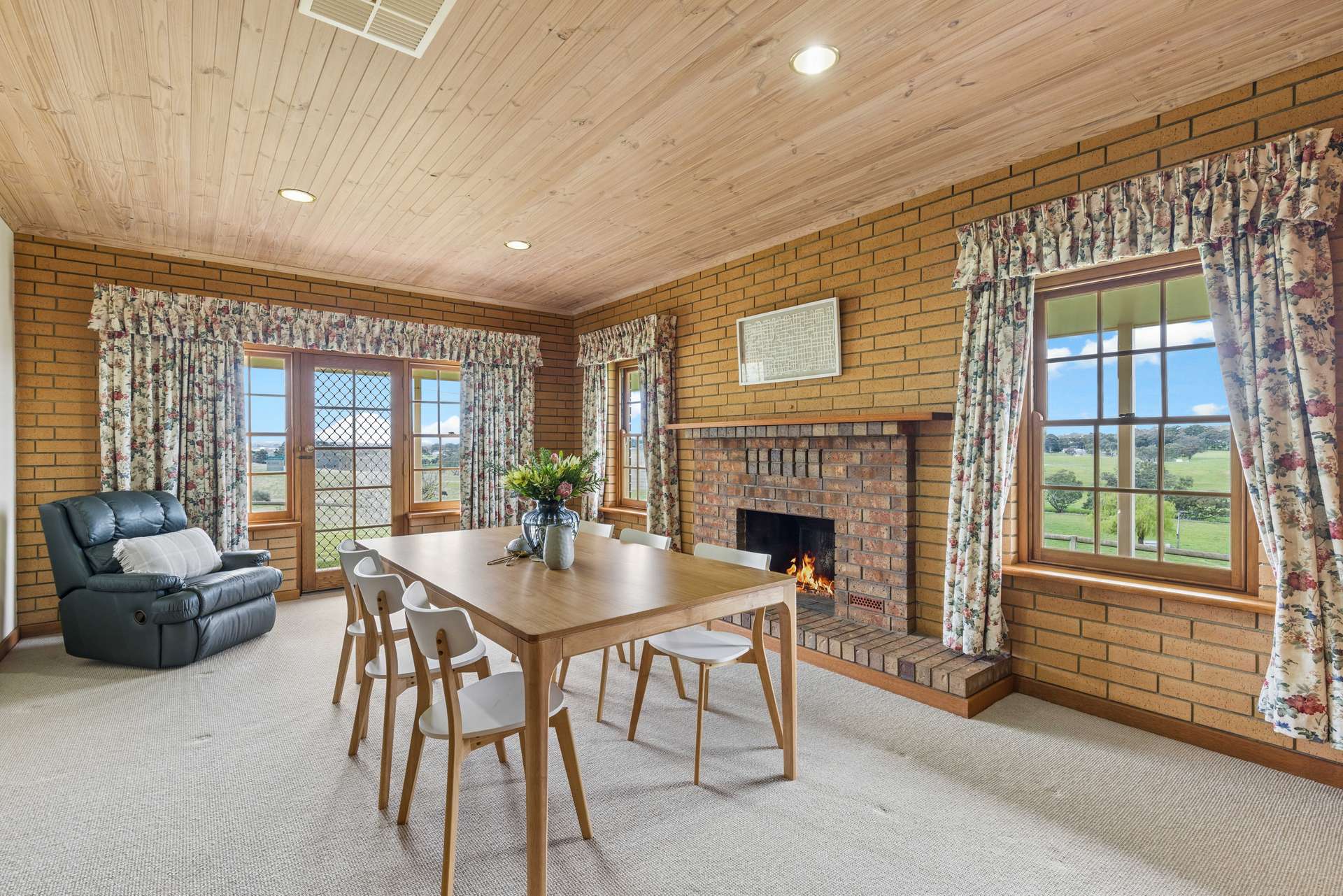 109 Quines Road, Echunga For Sale by Farmbuy.com - image 10