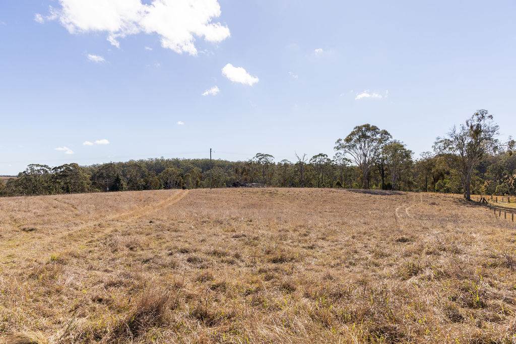 4245 Esk Hampton Road, Hampton QLD 4352