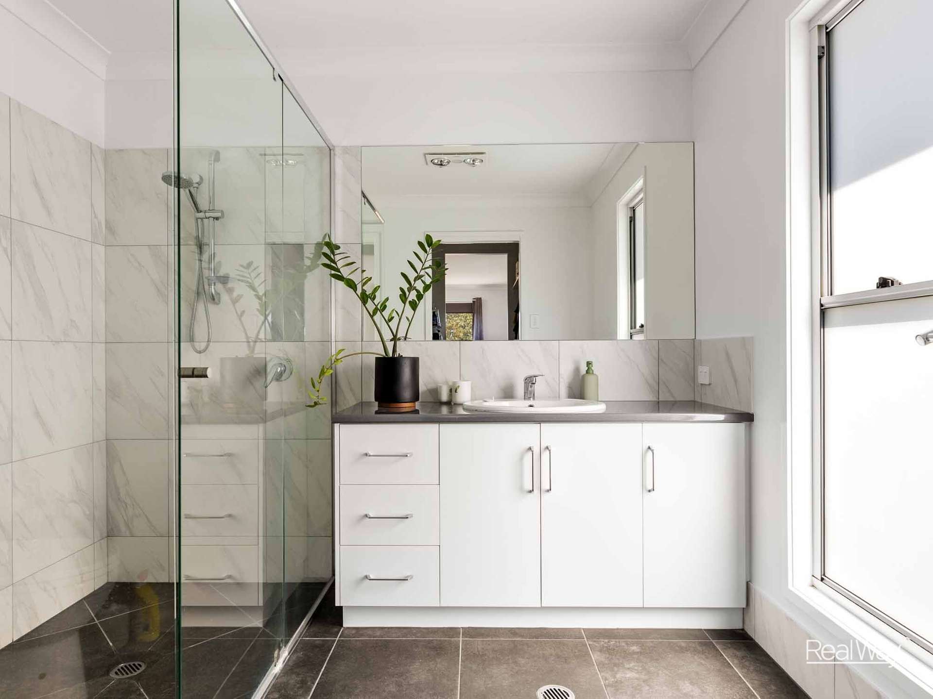 163 Mocatta Street, Goombungee For Sale by Farmbuy.com - image 9