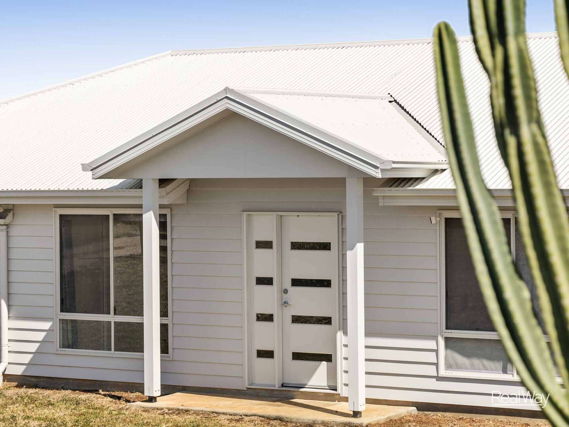 163 Mocatta Street, Goombungee For Sale by Farmbuy.com - image 2