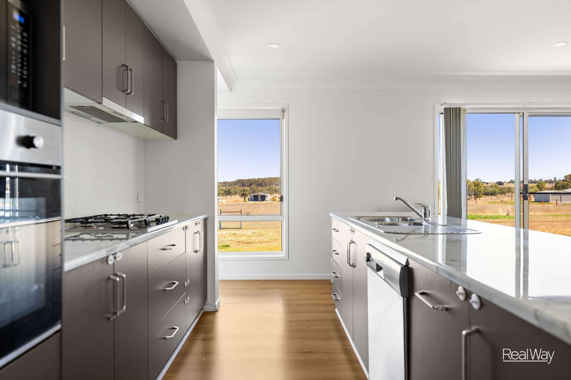 163 Mocatta Street, Goombungee For Sale by Farmbuy.com - image 4