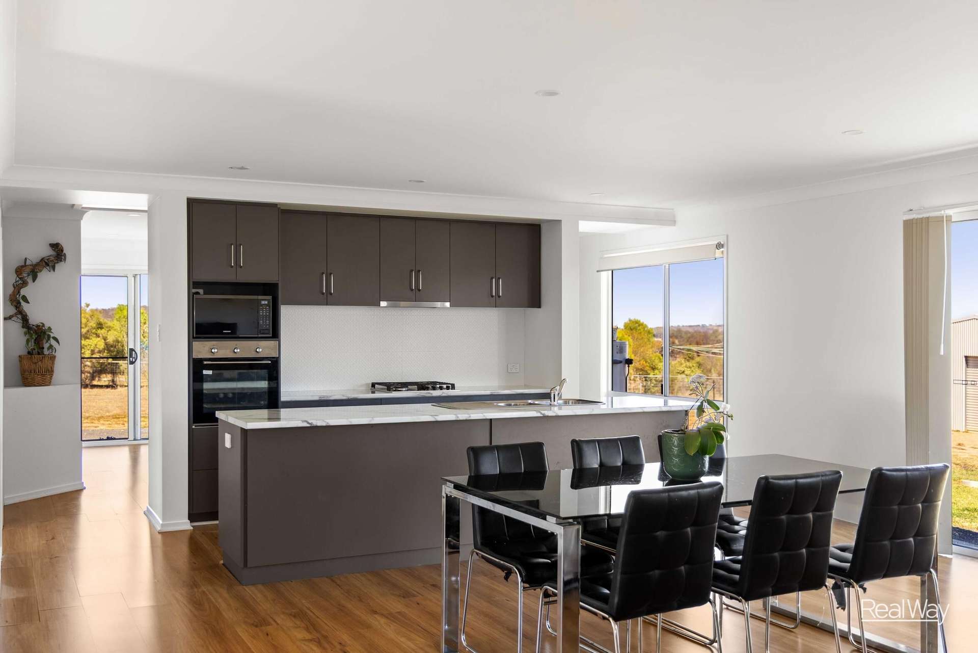 163 Mocatta Street, Goombungee For Sale by Farmbuy.com - image 5