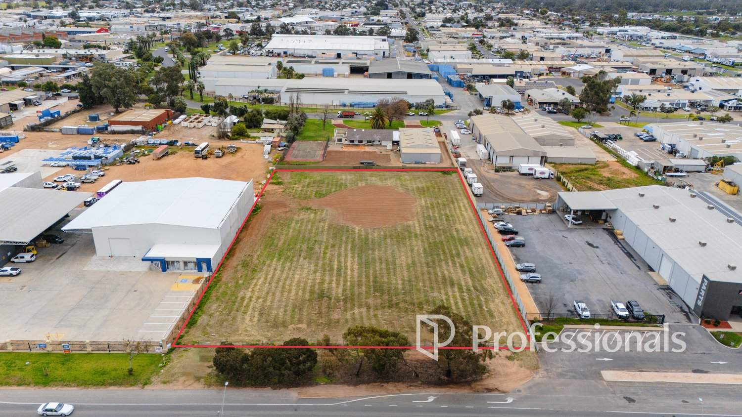 313-331 Benetook Avenue, Mildura Auction by Farmbuy.com - image 3