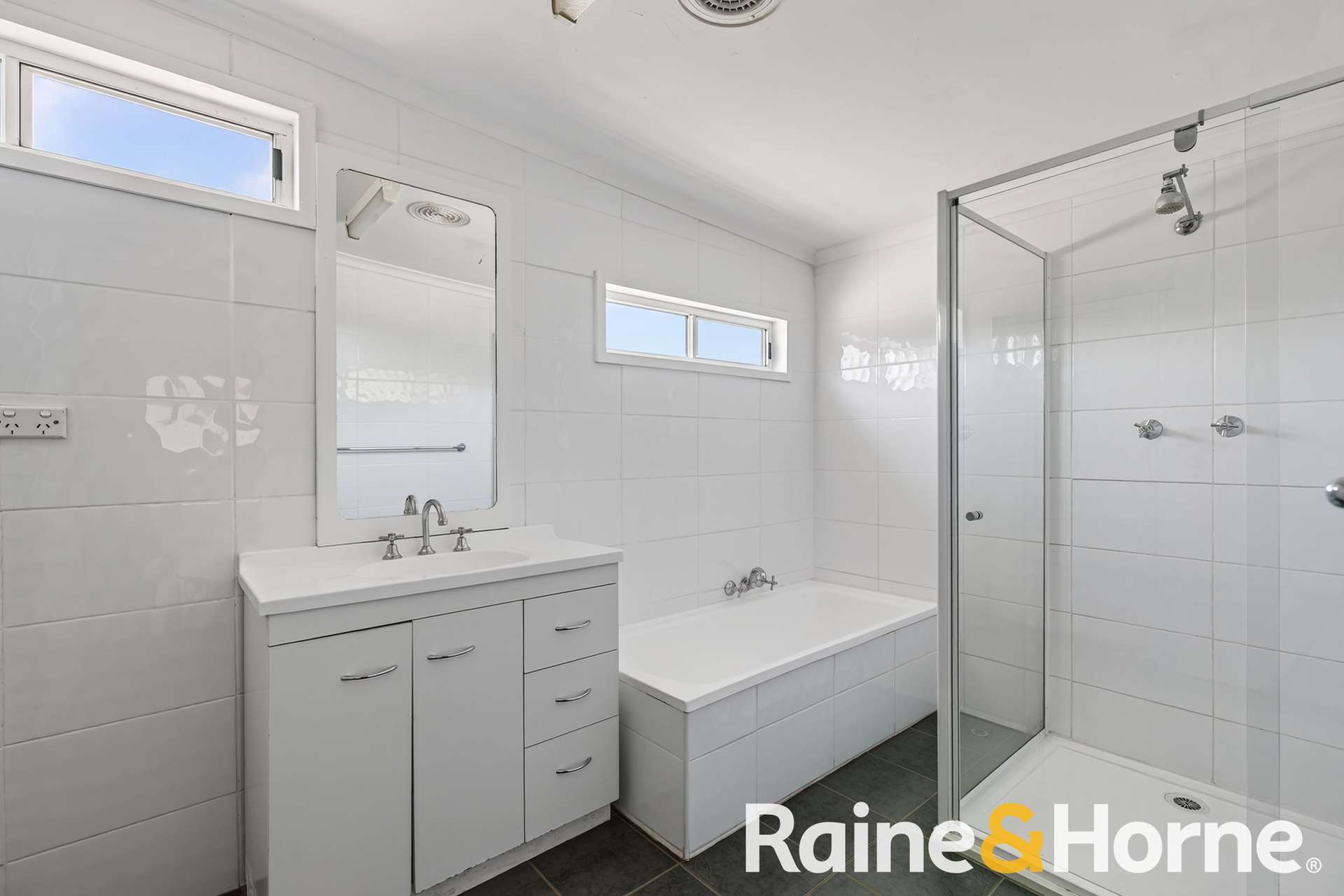 8105 Newell Highway, Dubbo For Sale by Farmbuy.com - image 11