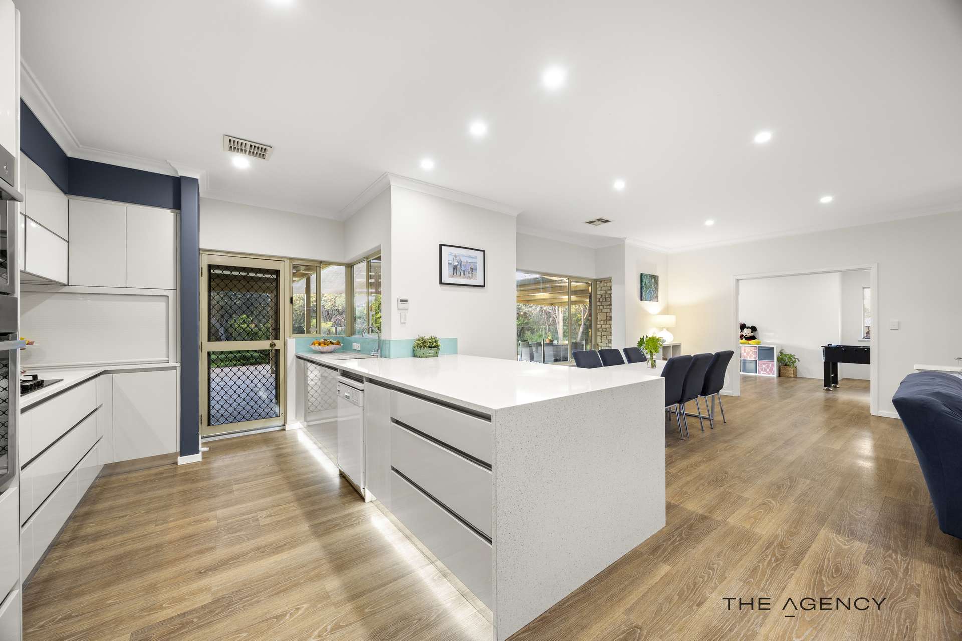 23 Robinson Road, Wandi For Sale by Farmbuy.com - image 13