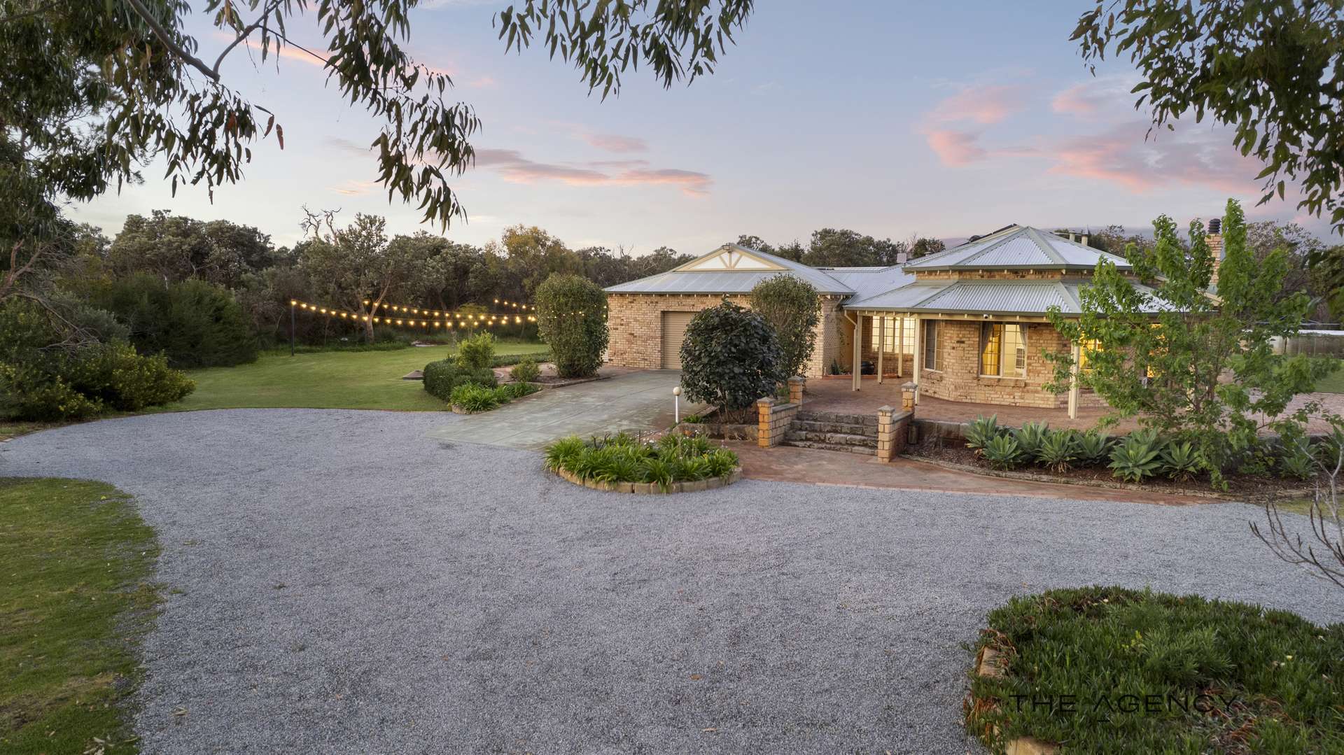 23 Robinson Road, Wandi For Sale by Farmbuy.com - image 2