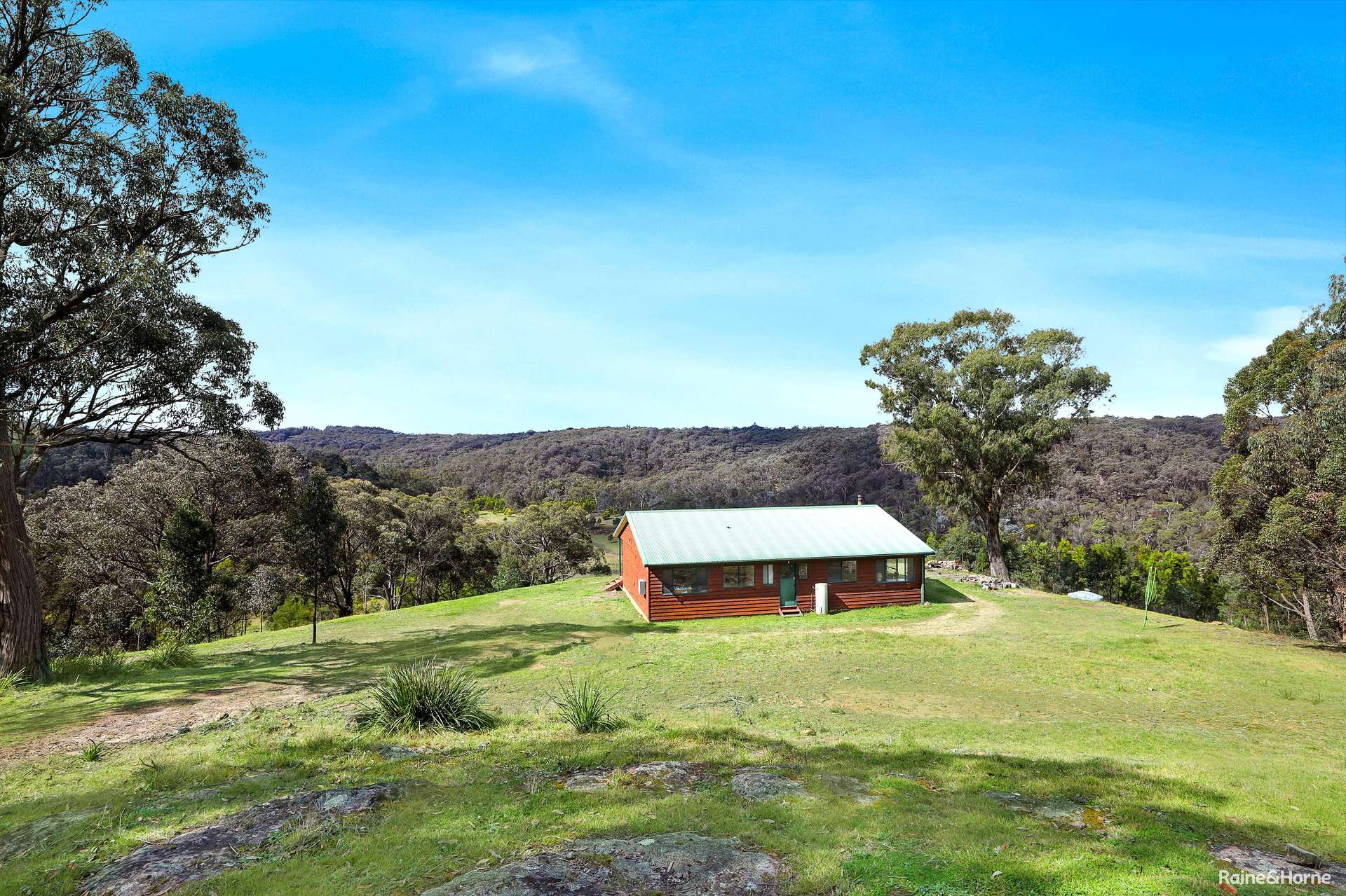 2058 Canyonleigh Road, Canyonleigh For Sale by Farmbuy.com - image 3