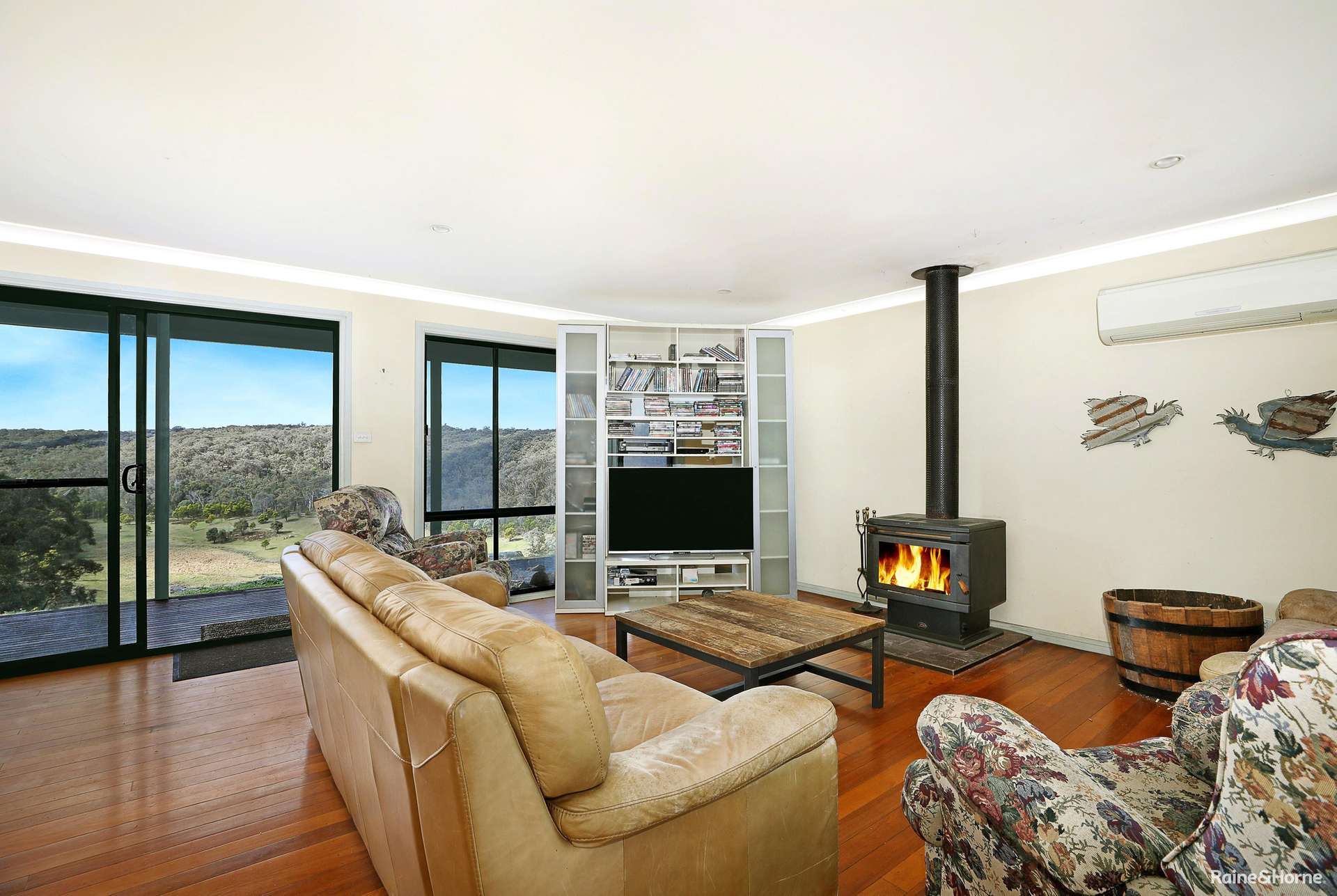2058 Canyonleigh Road, Canyonleigh For Sale by Farmbuy.com - image 5