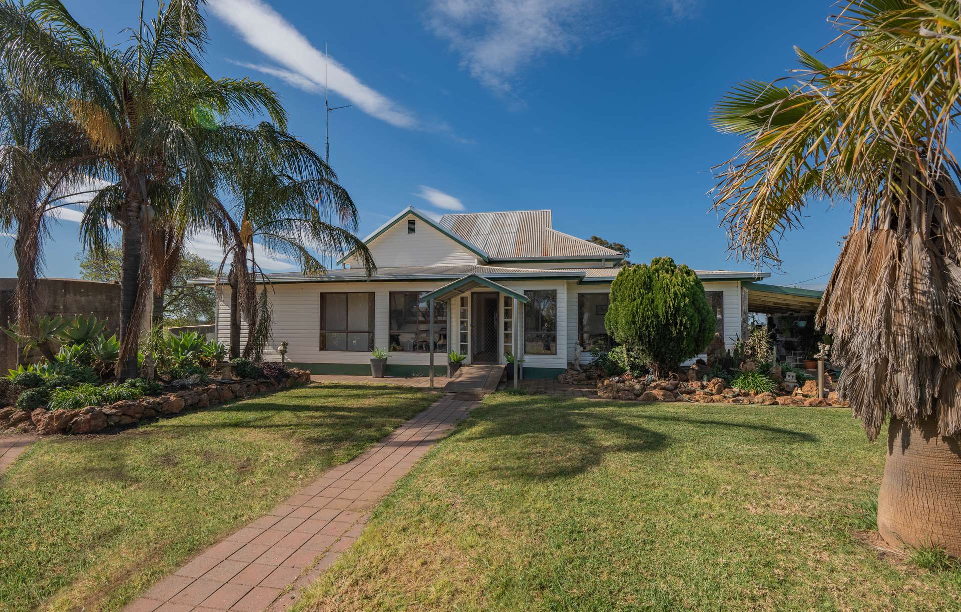 "Greendale" 536 Wyrra Lane, West Wyalong For Sale by Farmbuy.com - image 7