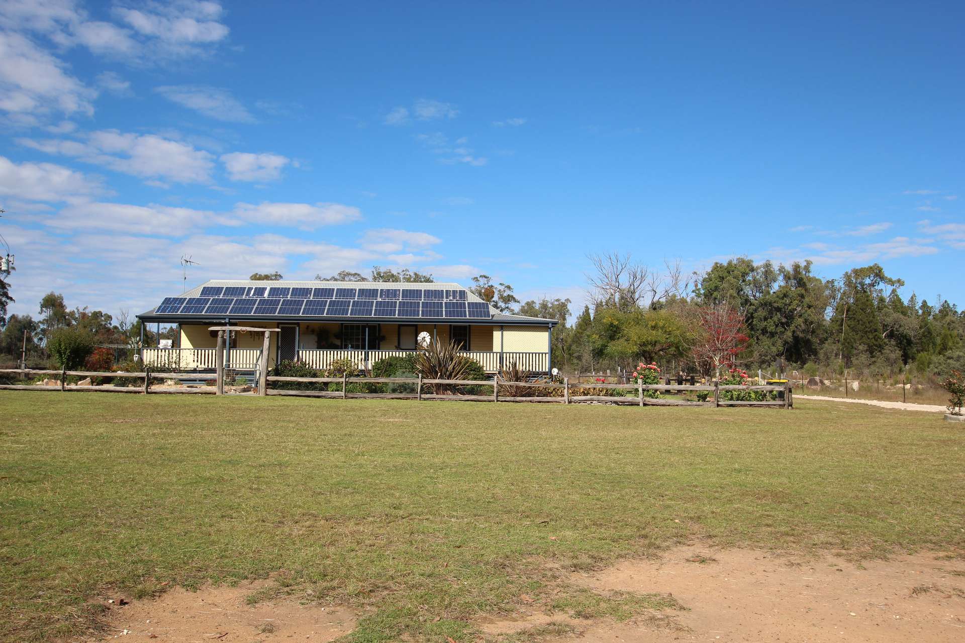 445 Old Stannifer Road, Inverell For Sale by Farmbuy.com - image 1