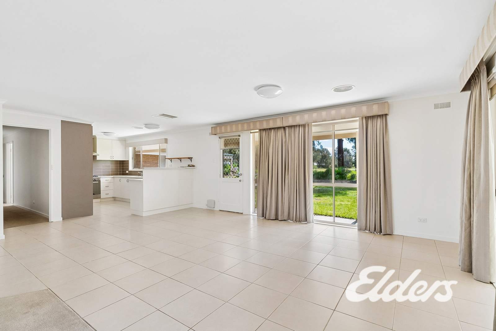 26 Katamatite - Yarrawonga Road, Yarrawonga For Sale by Farmbuy.com - image 5
