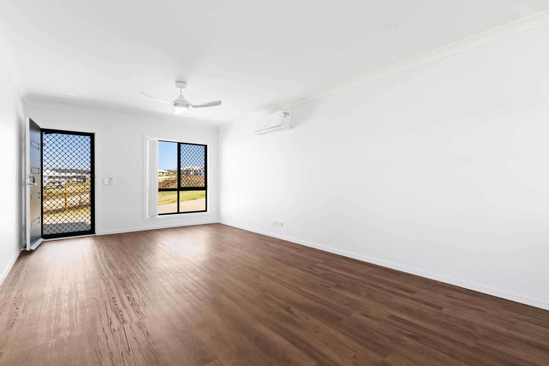 32 Aquila Drive, Meringandan West For Sale by Farmbuy.com - image 2