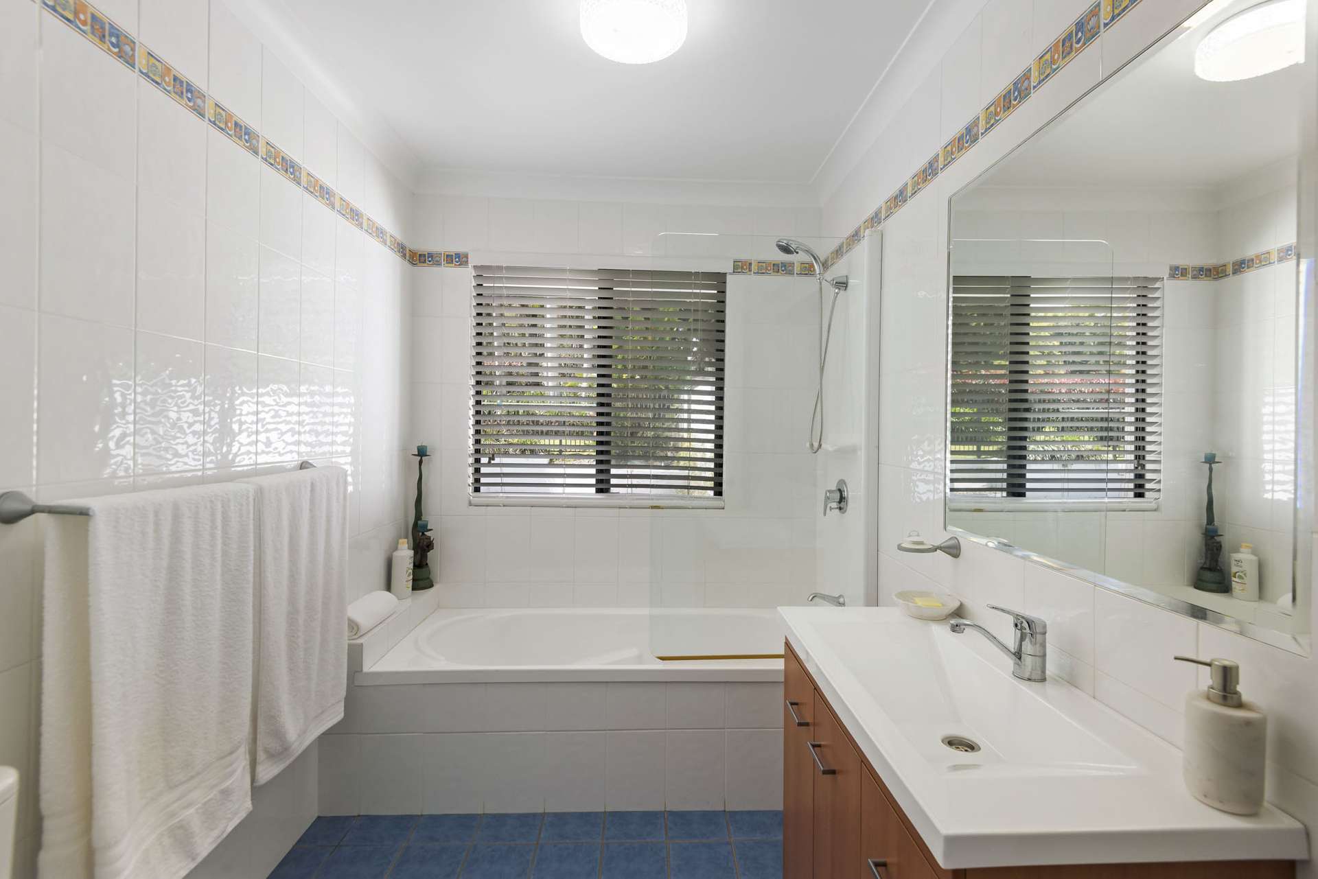202 Koonorigan Road, Koonorigan For Sale by Farmbuy.com - image 11