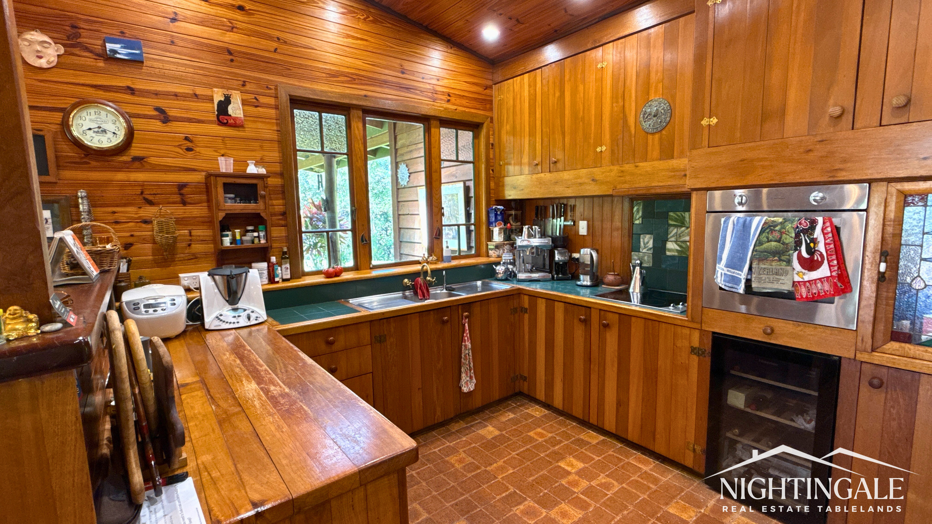514 Lake Barrine Road, Malanda For Sale by Farmbuy.com - image 6