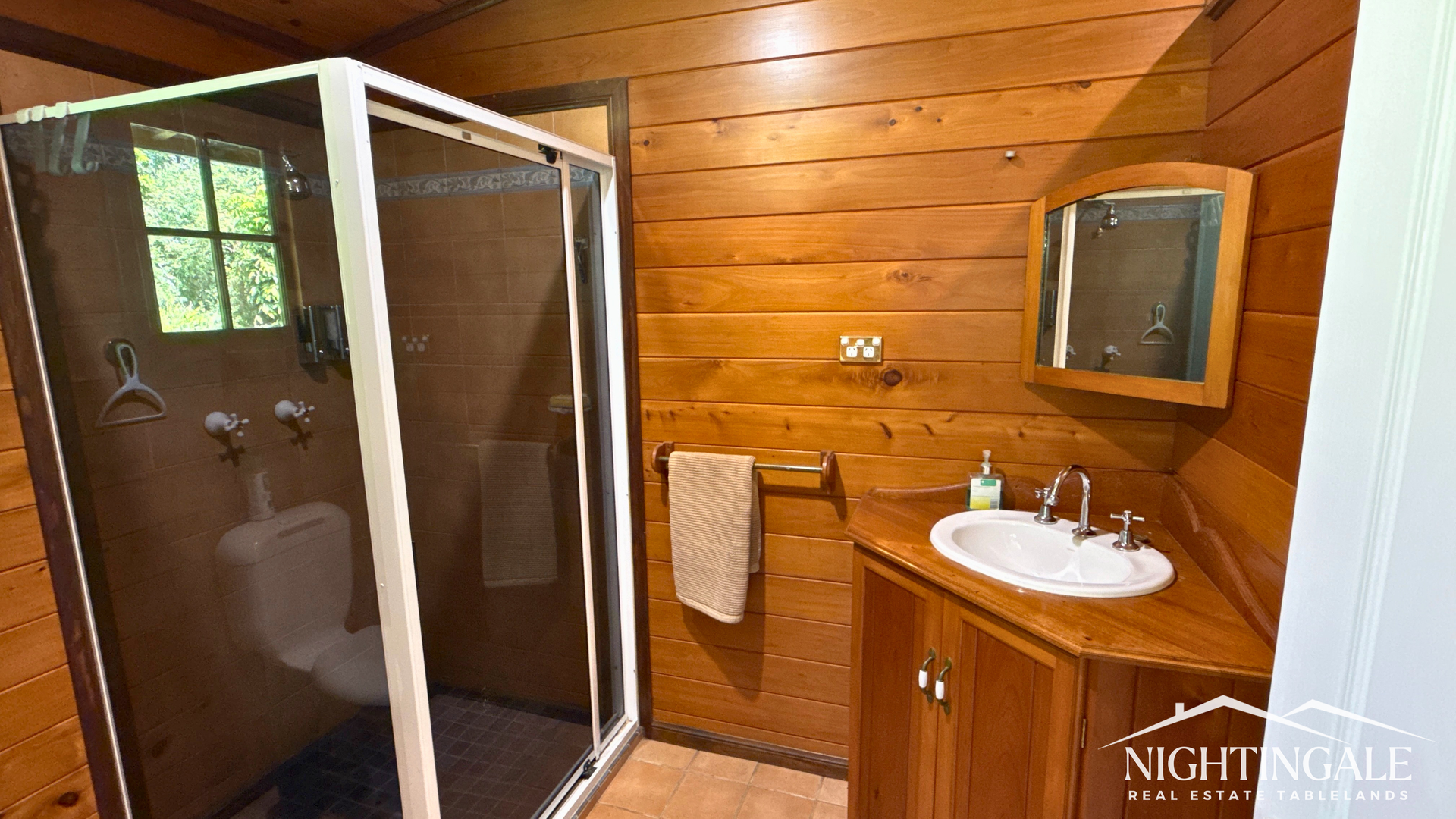 514 Lake Barrine Road, Malanda For Sale by Farmbuy.com - image 12