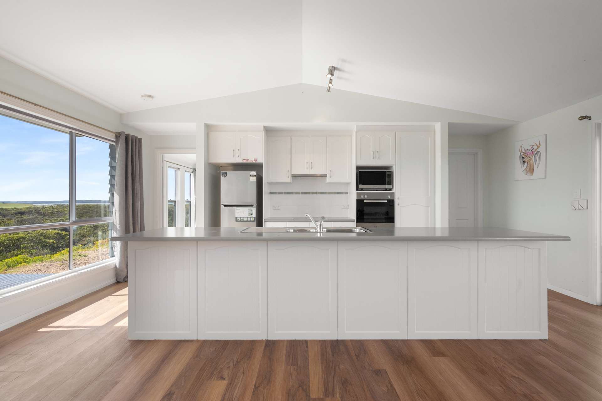 2068 Nora Creina Road, Robe For Sale by Farmbuy.com - image 5