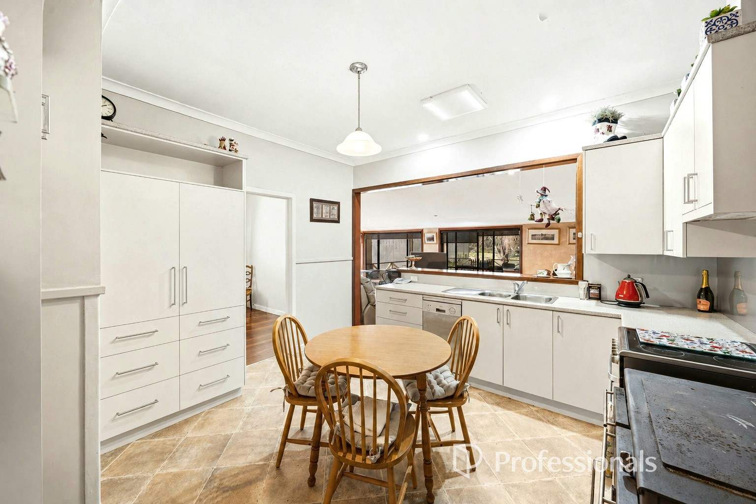 852 Worsley Back Road, Worsley For Sale by Farmbuy.com - image 8