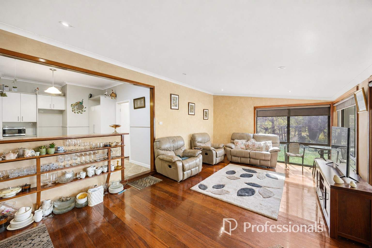 852 Worsley Back Road, Worsley For Sale by Farmbuy.com - image 7