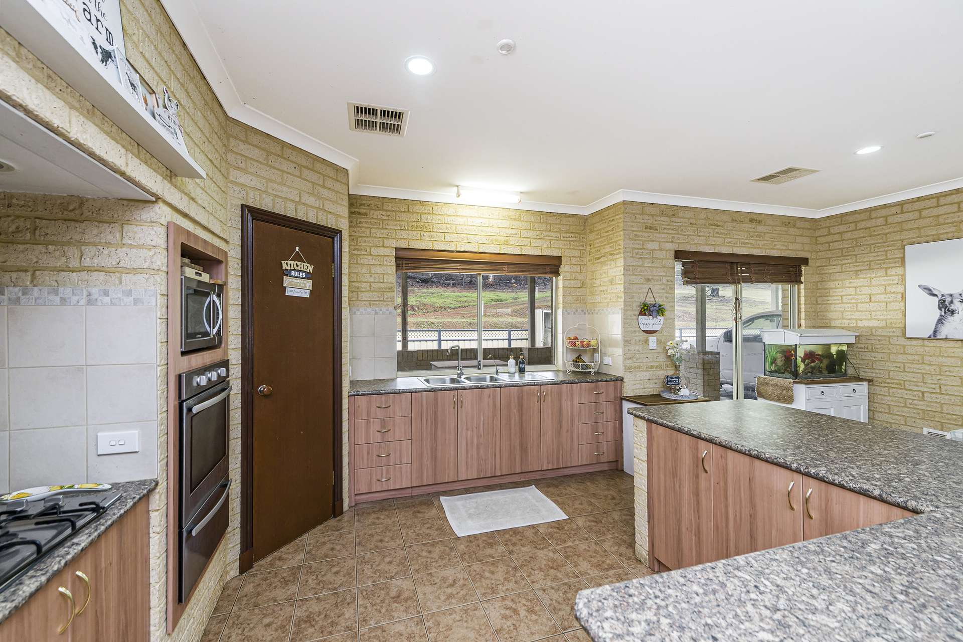 36 Wedgetail Ridge, Bullsbrook For Sale by Farmbuy.com - image 8