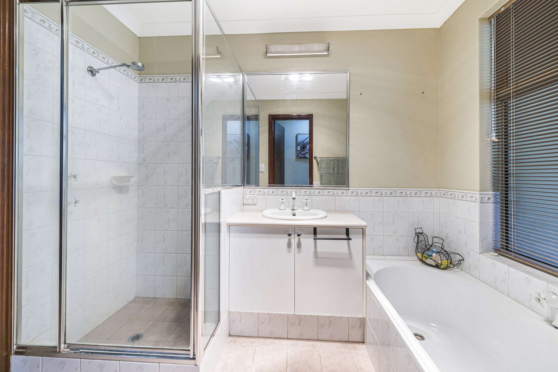 36 Wedgetail Ridge, Bullsbrook For Sale by Farmbuy.com - image 18