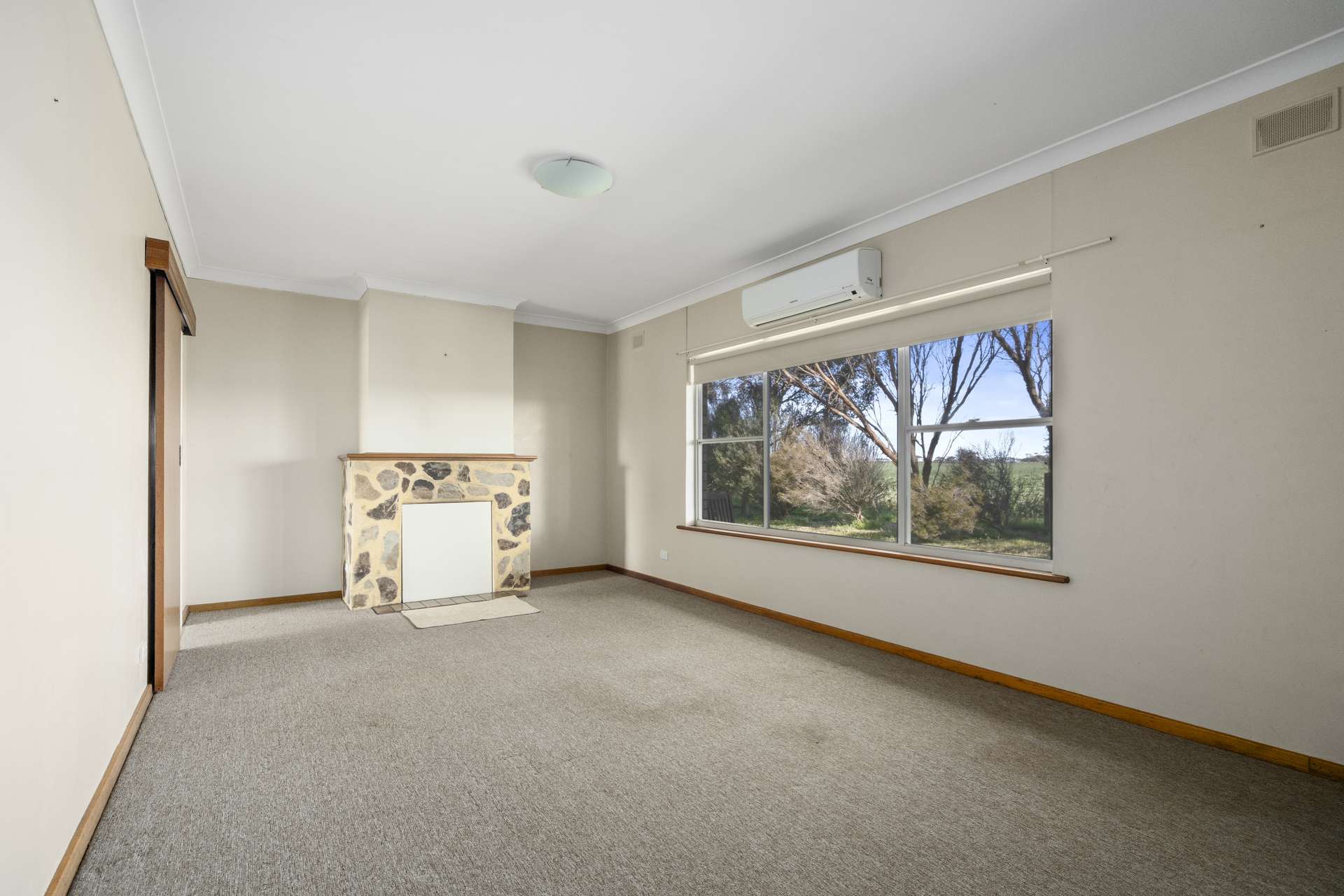 48 Bremer Station Road, Strathalbyn For Sale by Farmbuy.com - image 7