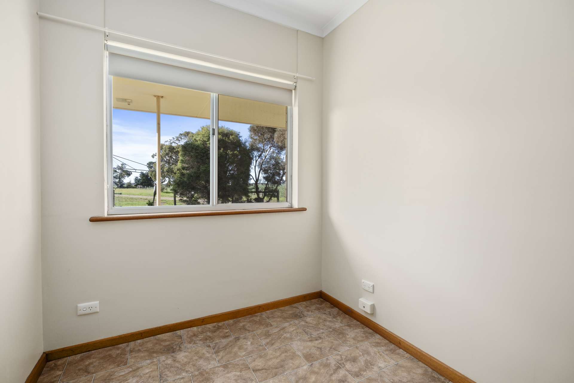 48 Bremer Station Road, Strathalbyn For Sale by Farmbuy.com - image 17