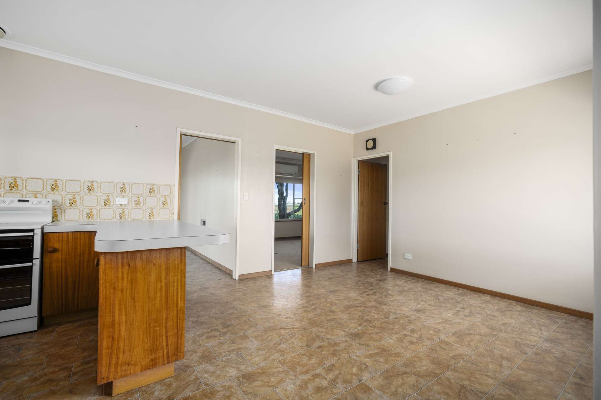 48 Bremer Station Road, Strathalbyn For Sale by Farmbuy.com - image 9