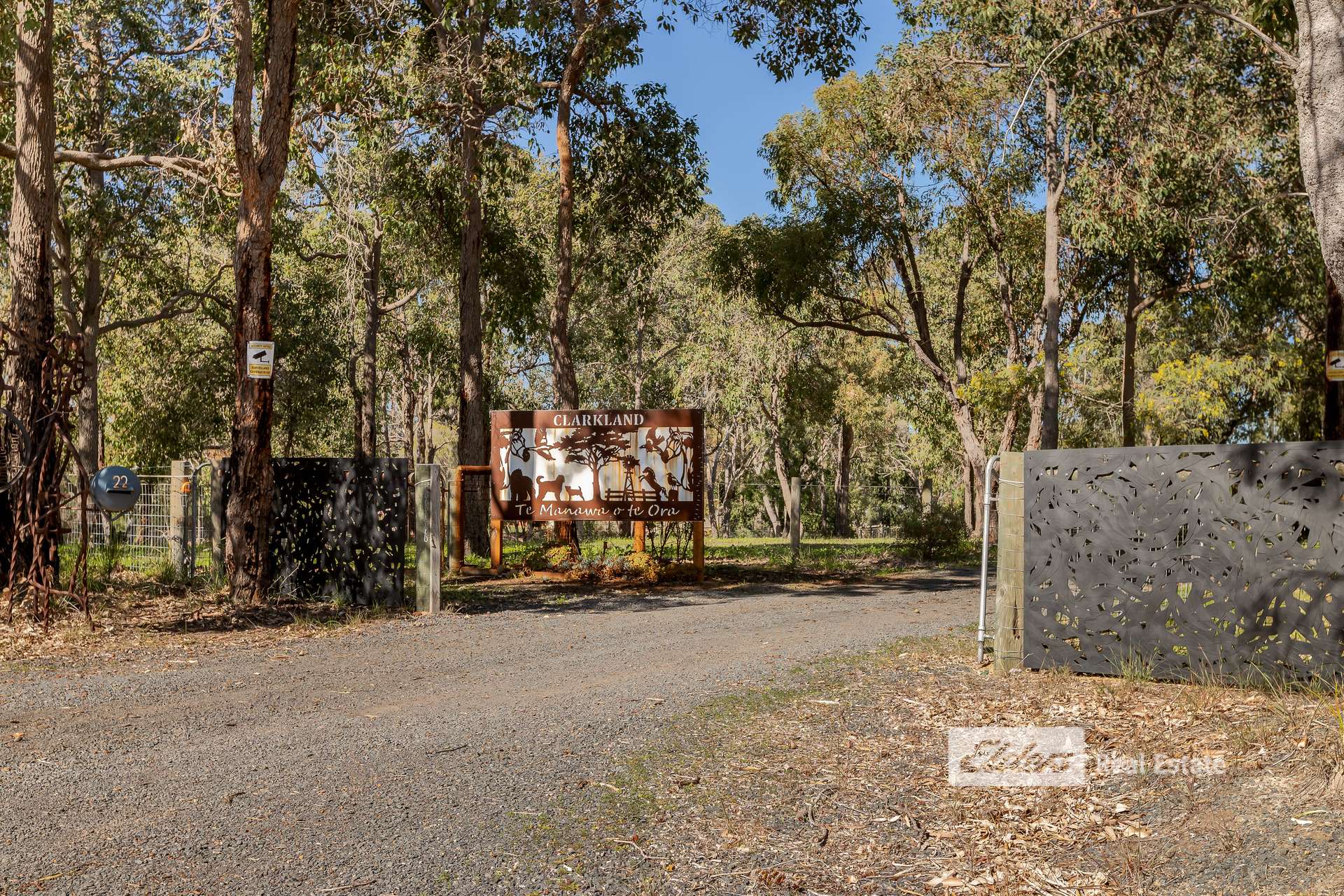 22 Banksia Road, Gelorup For Sale by Farmbuy.com - image 3