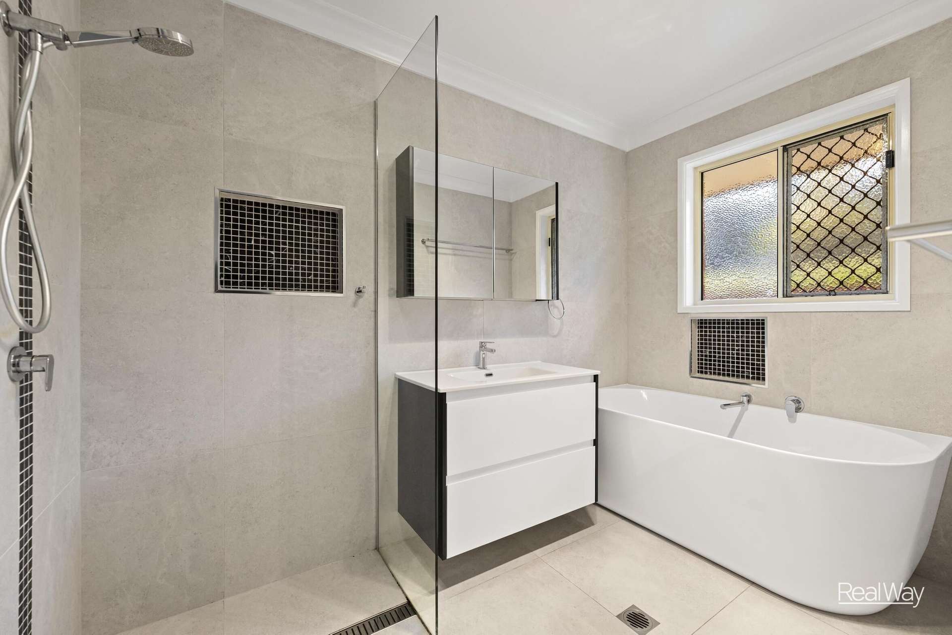 2 Schmidt Court, Top Camp For Sale by Farmbuy.com - image 10