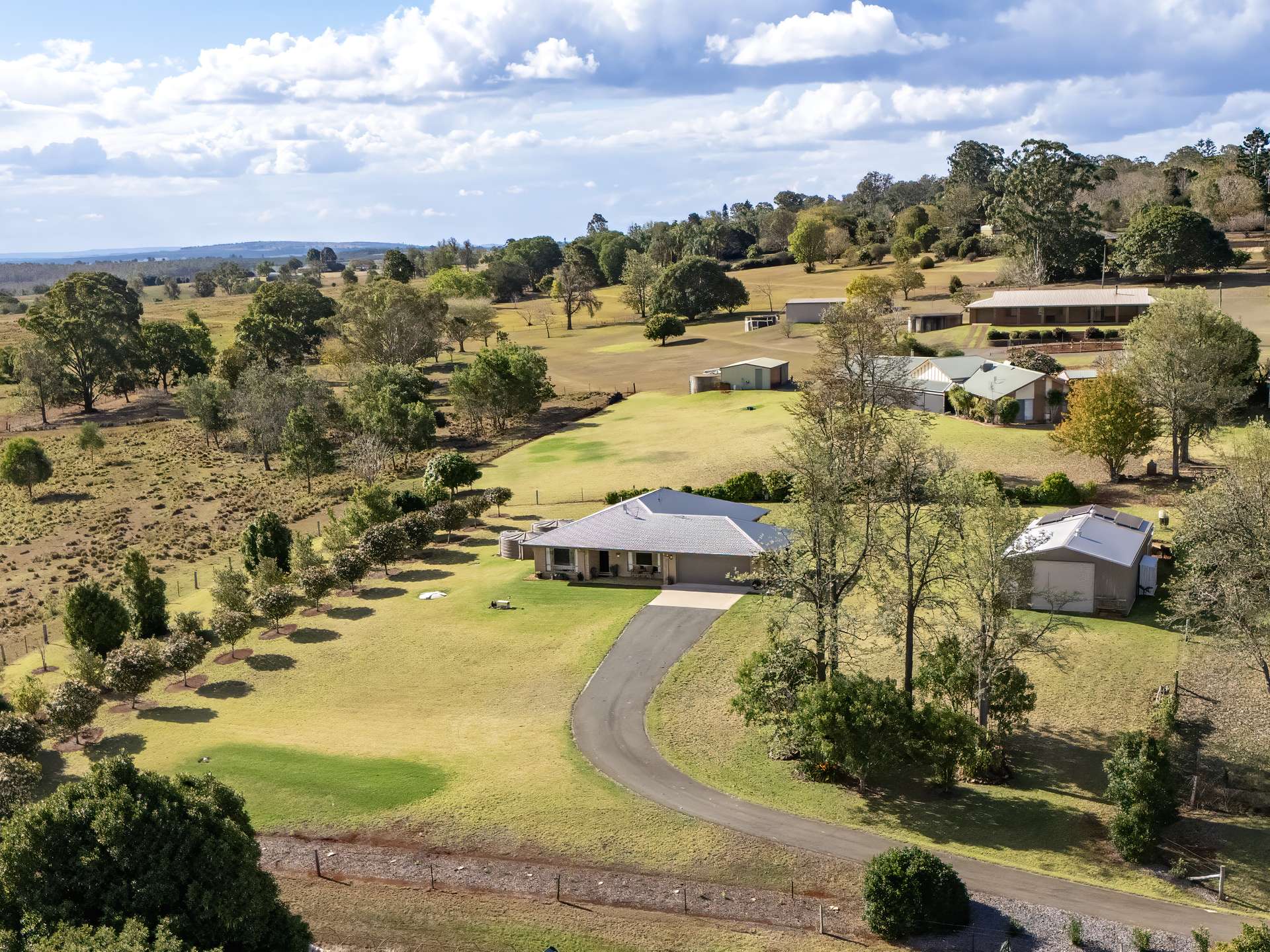 27 Couchmans, Kingaroy For Sale by Farmbuy.com - image 2