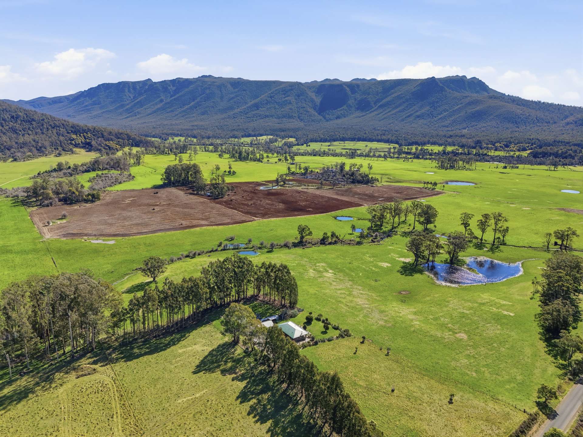 425 Union Bridge Road, Mole Creek For Sale by Farmbuy.com - image 24