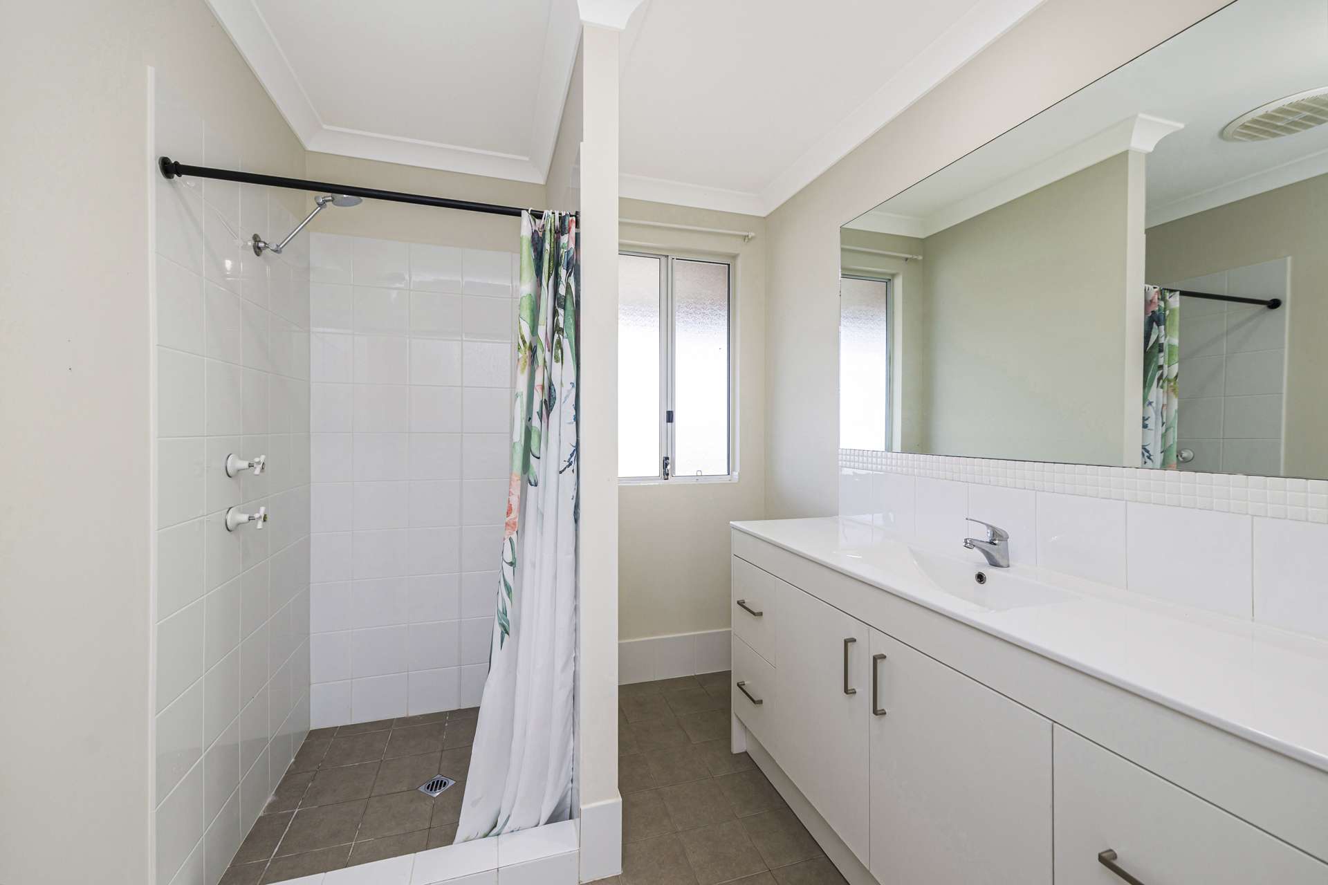 91 Cooper Street, Moora For Sale by Farmbuy.com - image 19