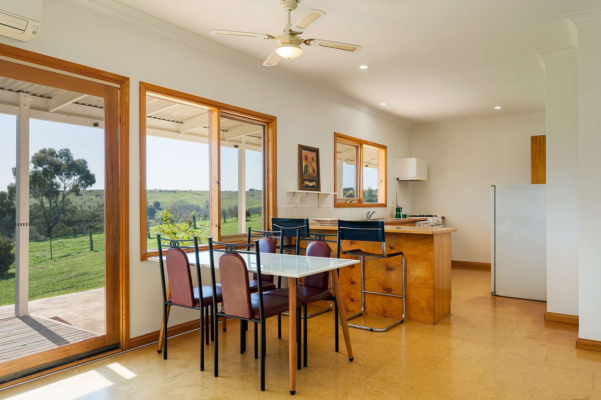 18 Franzi Street, Guildford For Sale by Farmbuy.com - image 9