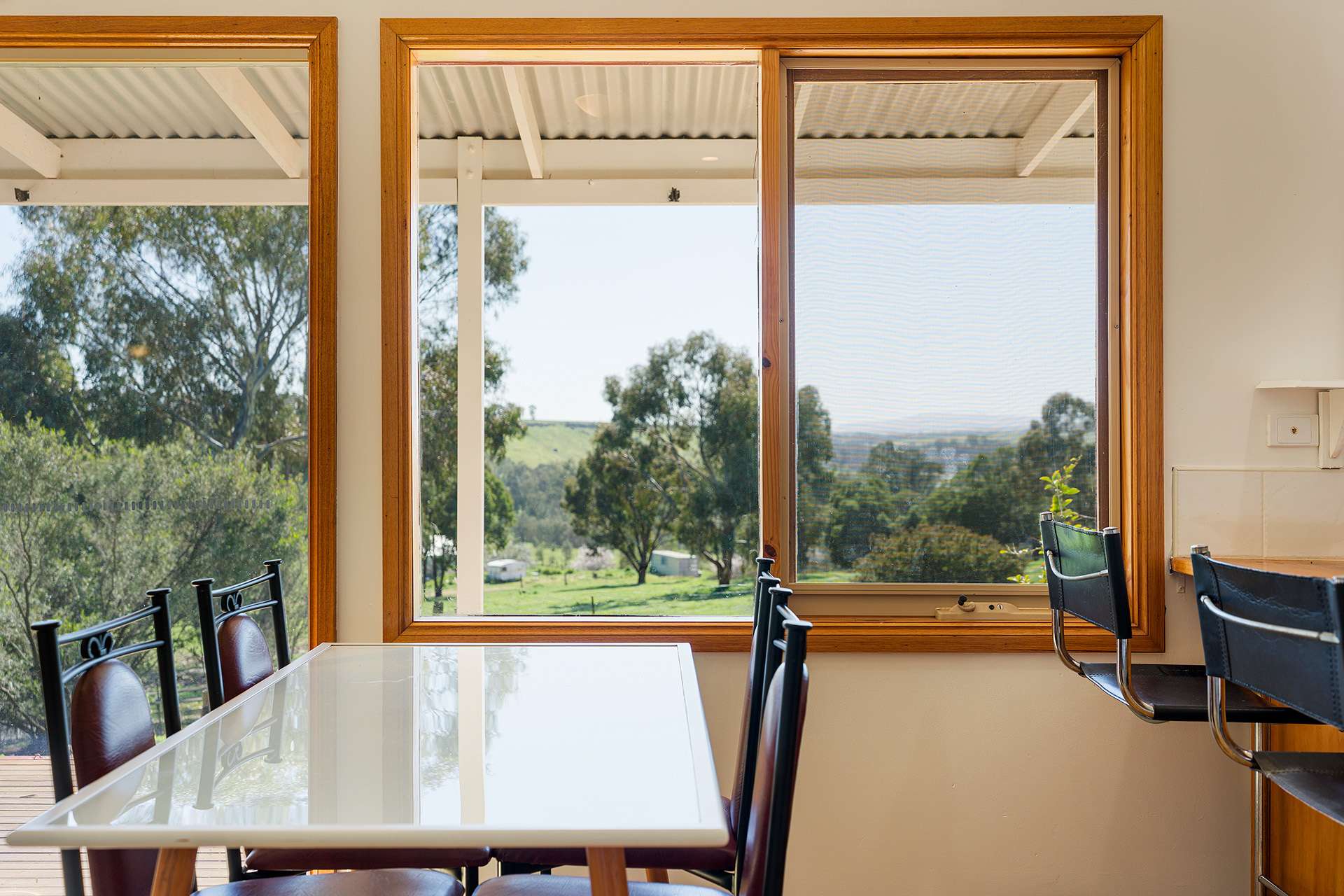 18 Franzi Street, Guildford For Sale by Farmbuy.com - image 10