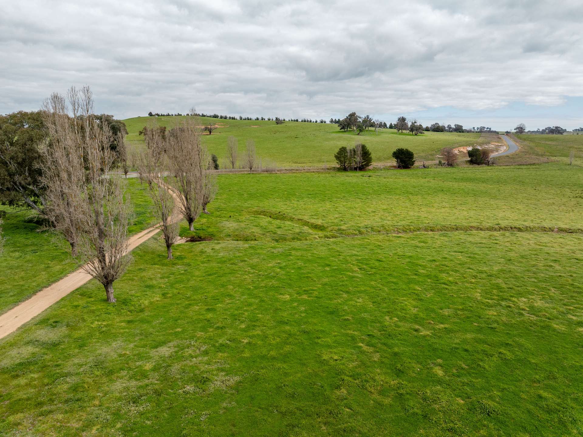 656 Westby Road, Pulletop For Sale by Farmbuy.com - image 7