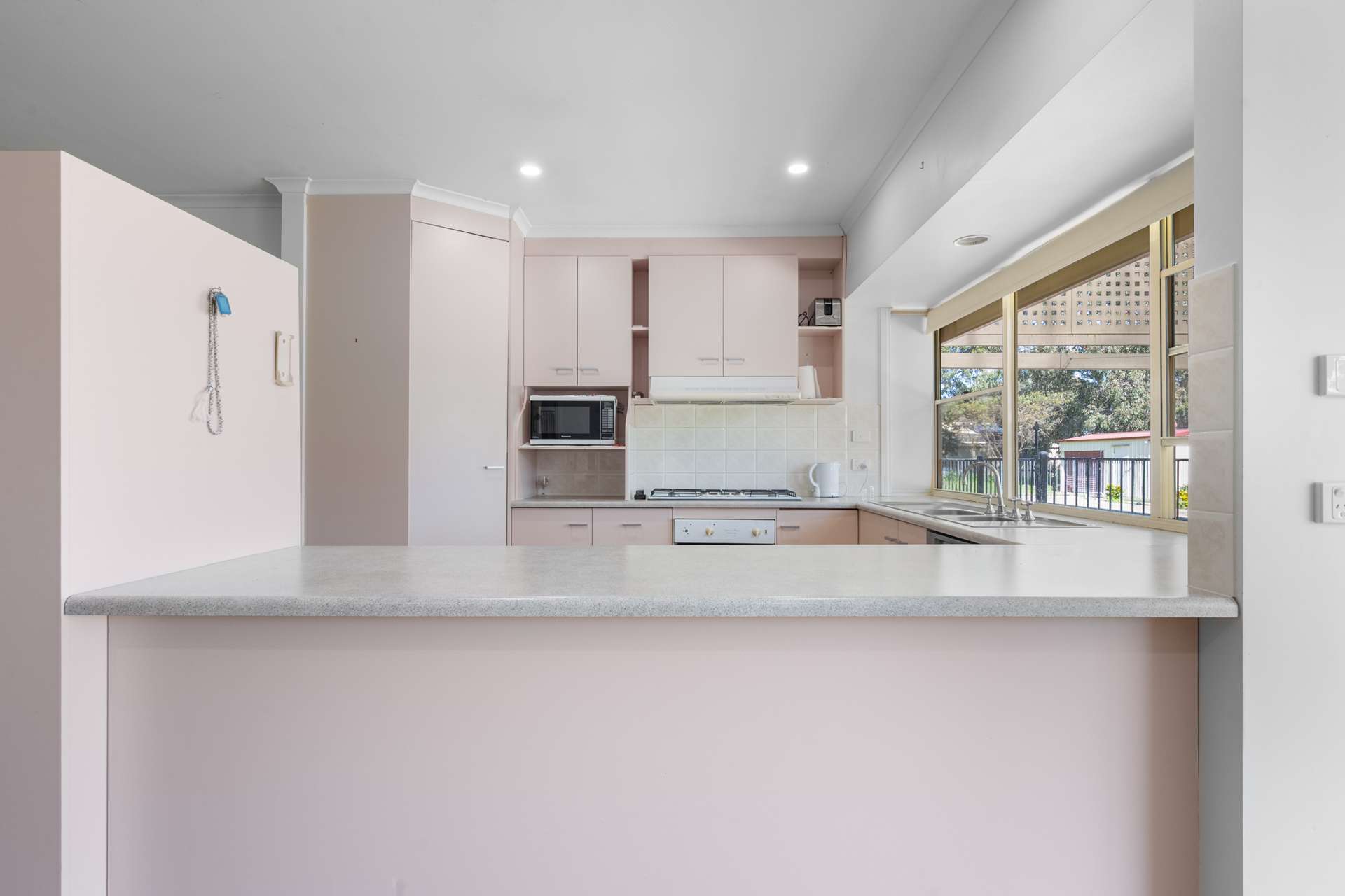 154 Gordon Street, Naracoorte For Sale by Farmbuy.com - image 5