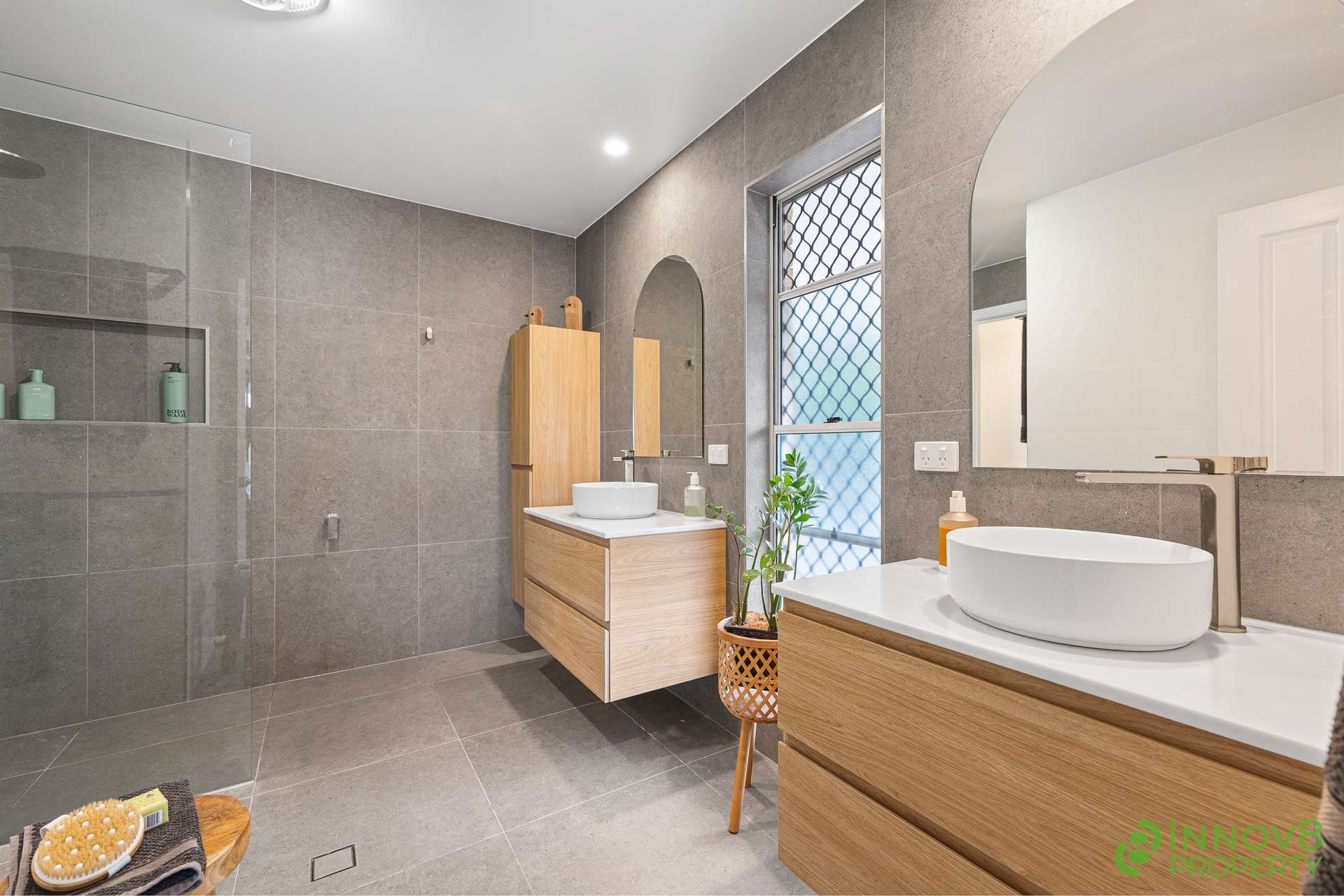 1-3 Ashleigh Court, Eatons Hill For Sale by Farmbuy.com - image 16